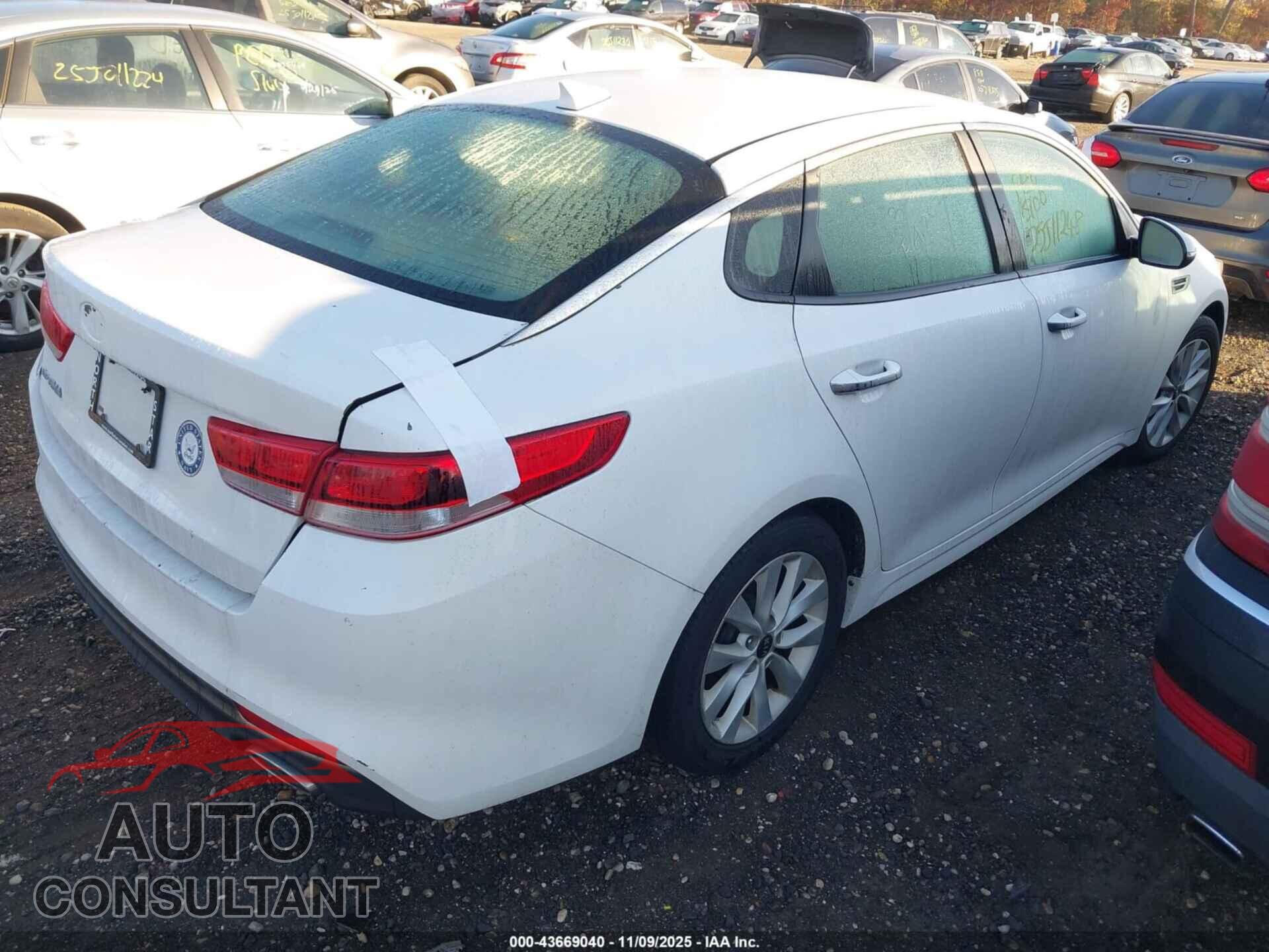 KIA OPTIMA 2016 - 5XXGT4L38GG006771