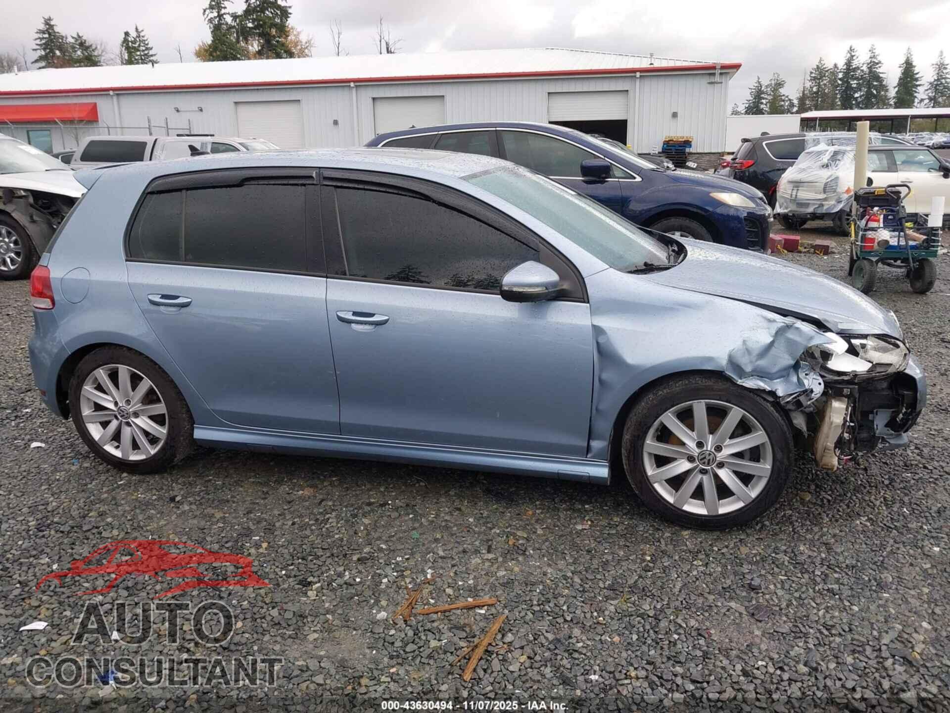 VOLKSWAGEN GOLF 2011 - WVWNM7AJXBW169985