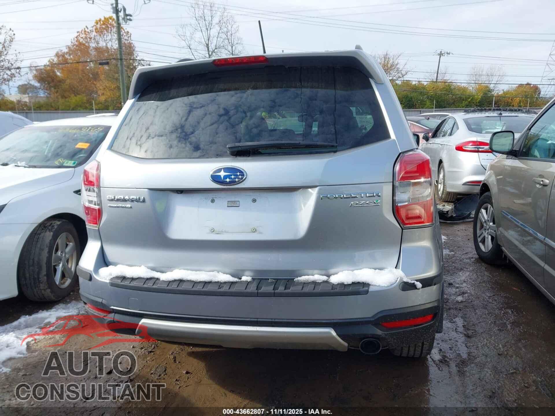 SUBARU FORESTER 2015 - JF2SJAHC1FH580140