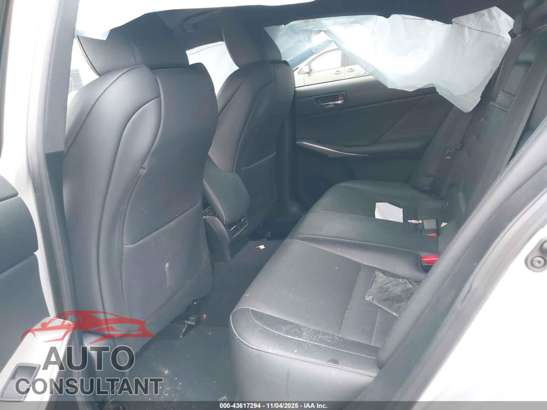LEXUS IS 200T 2016 - JTHBA1D21G5016145