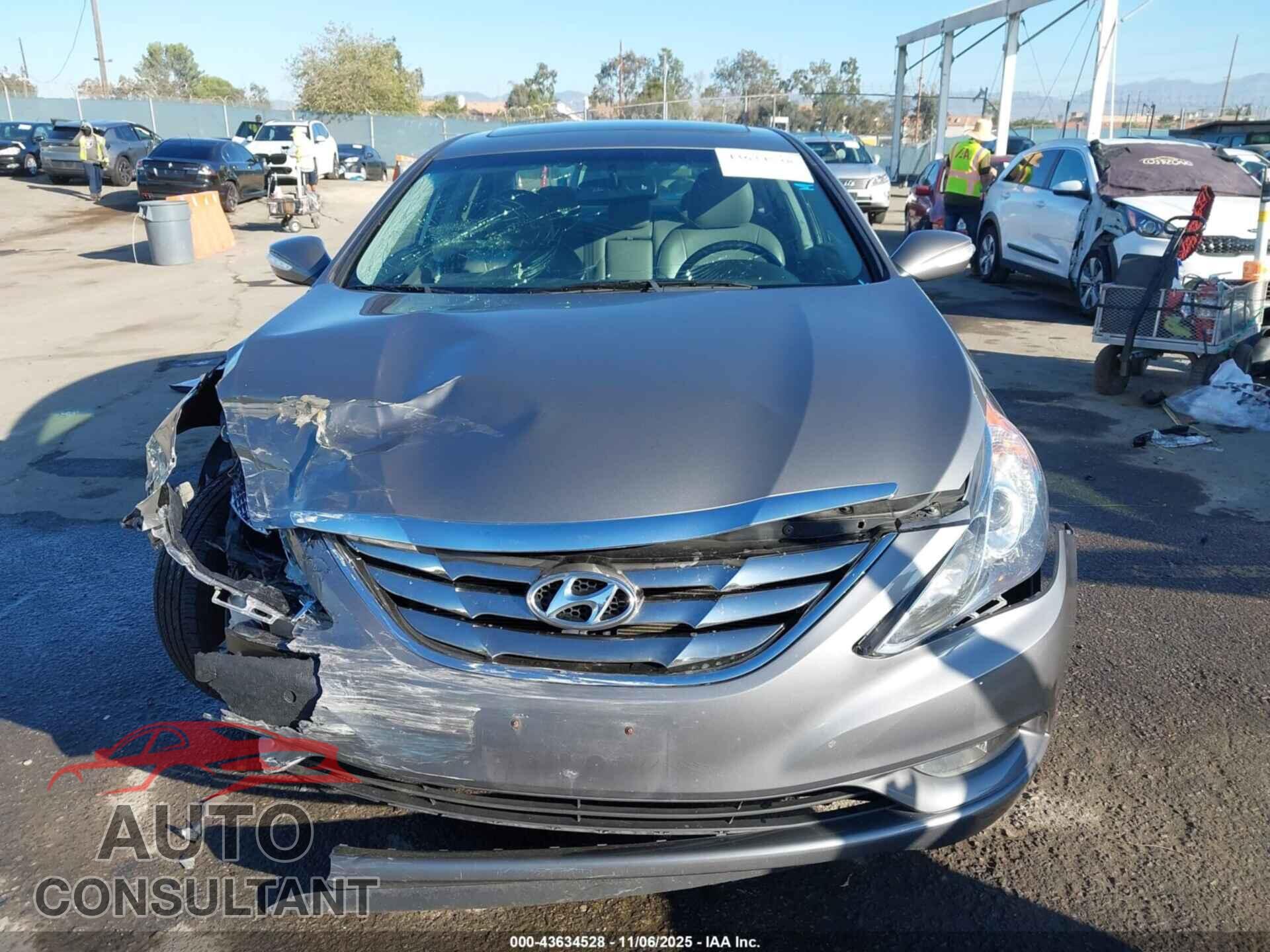 HYUNDAI SONATA 2013 - 5NPEC4AC2DH584522
