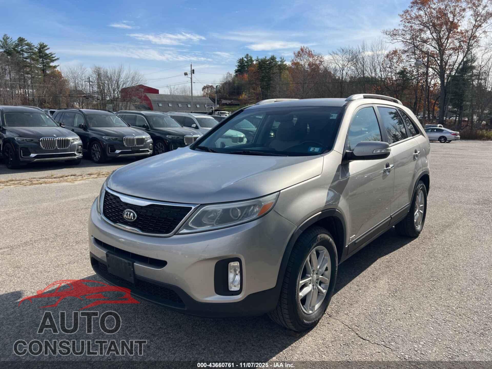 KIA SORENTO 2015 - 5XYKTDA73FG653377
