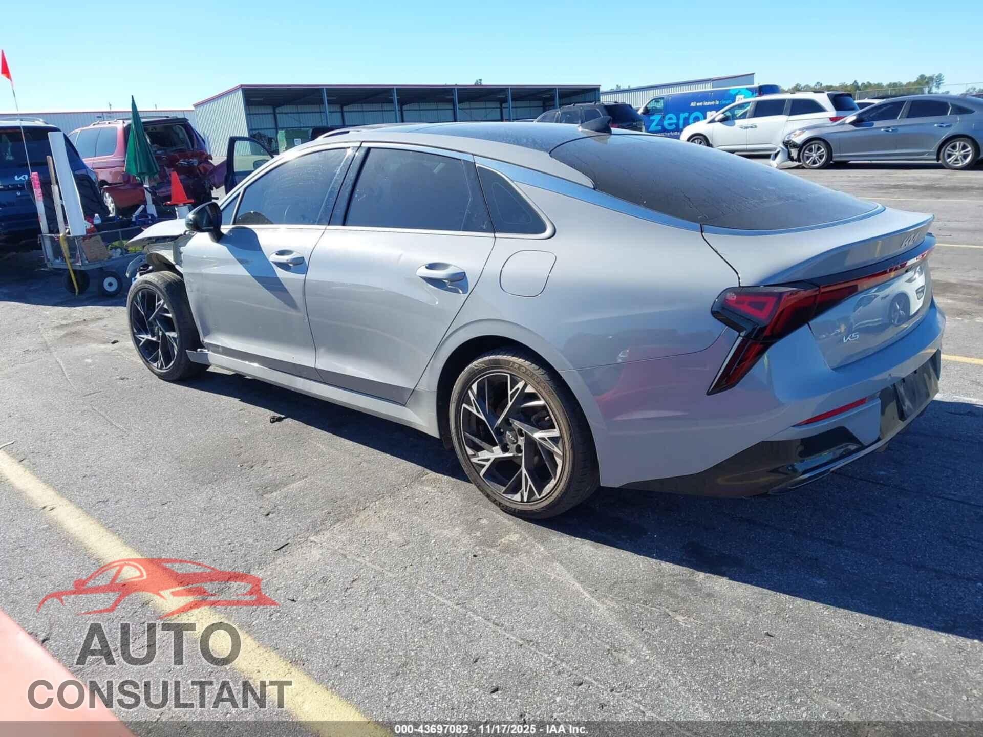 KIA K5 2025 - KNAG64J77S5300931