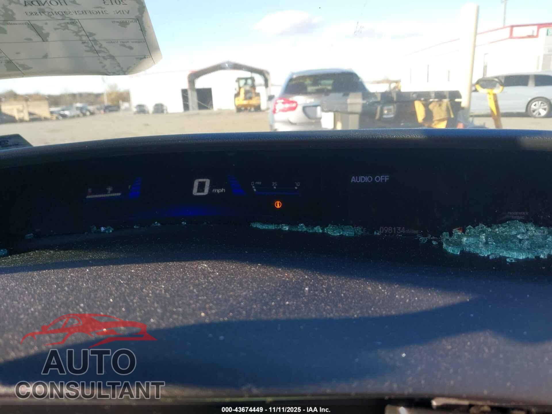 HONDA CIVIC 2013 - 2HGFB2F52DH571883