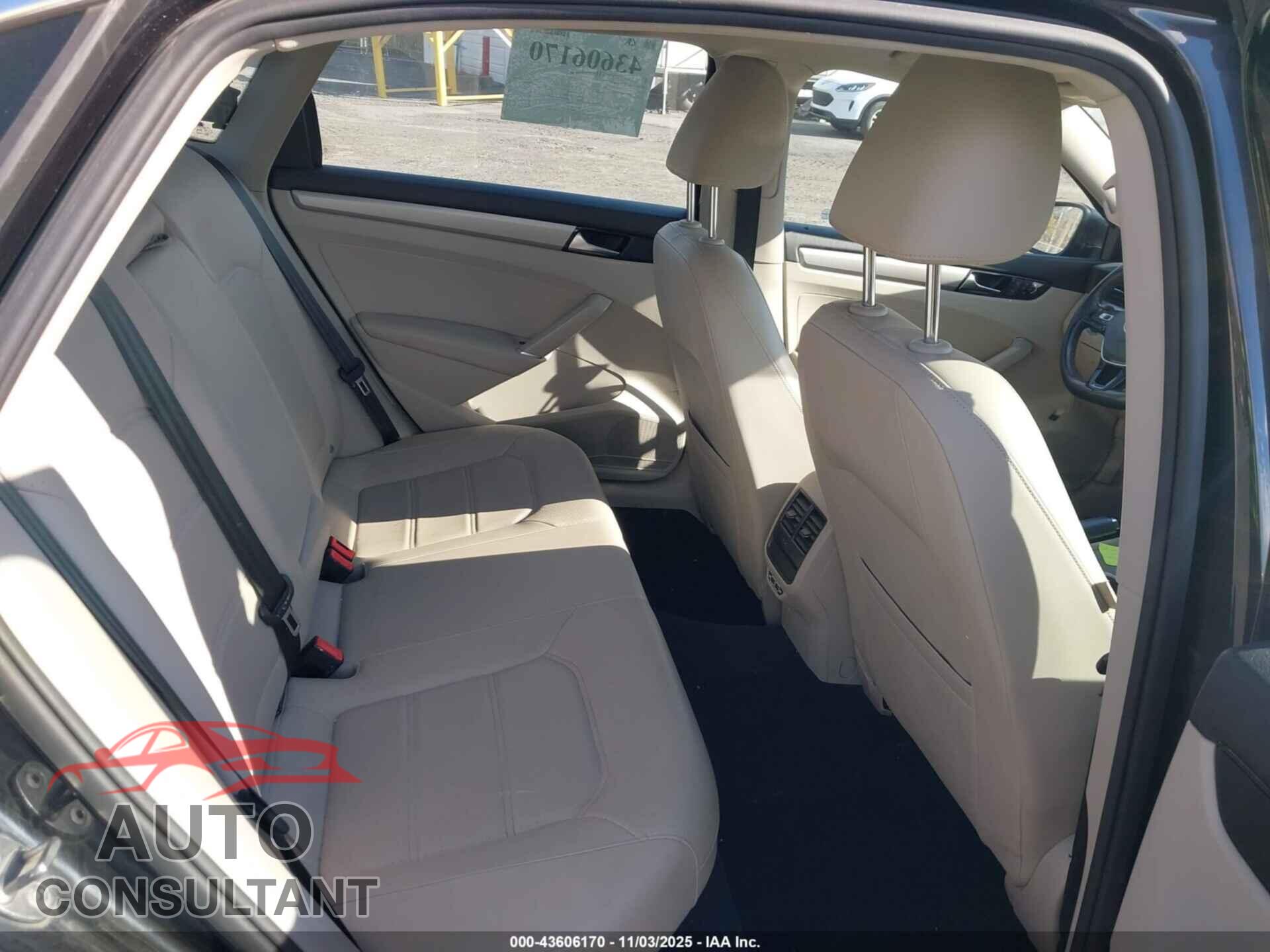 VOLKSWAGEN PASSAT 2020 - 1VWWA7A36LC001744