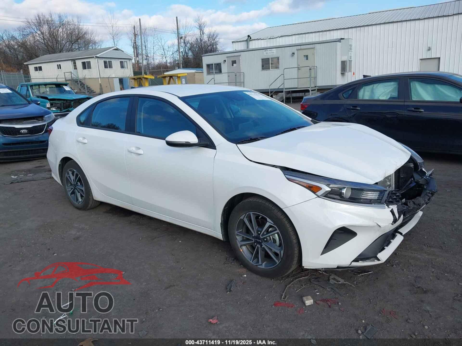 KIA FORTE 2023 - 3KPF24AD6PE590574