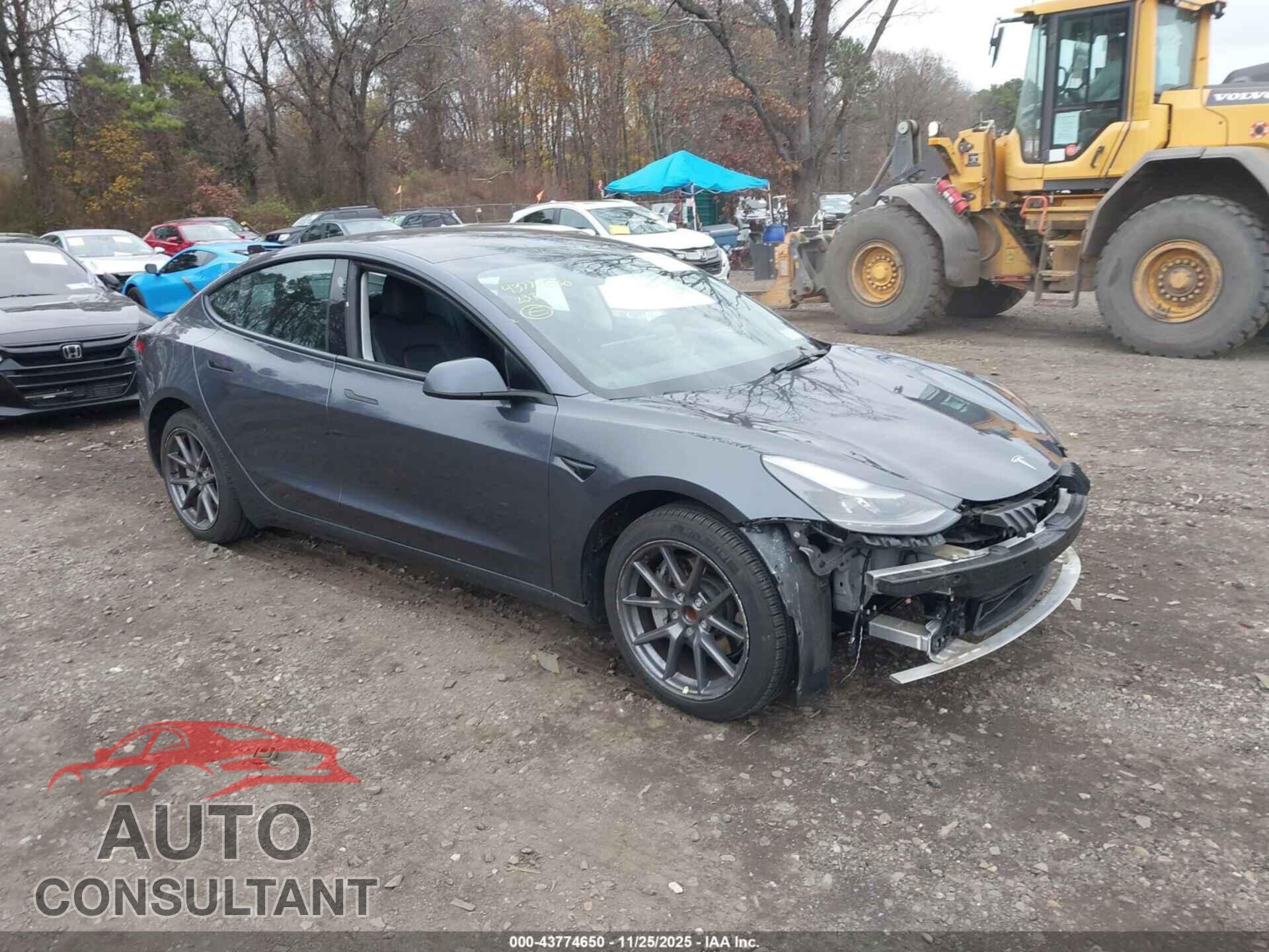 TESLA MODEL 3 2023 - 5YJ3E1EA3PF509937