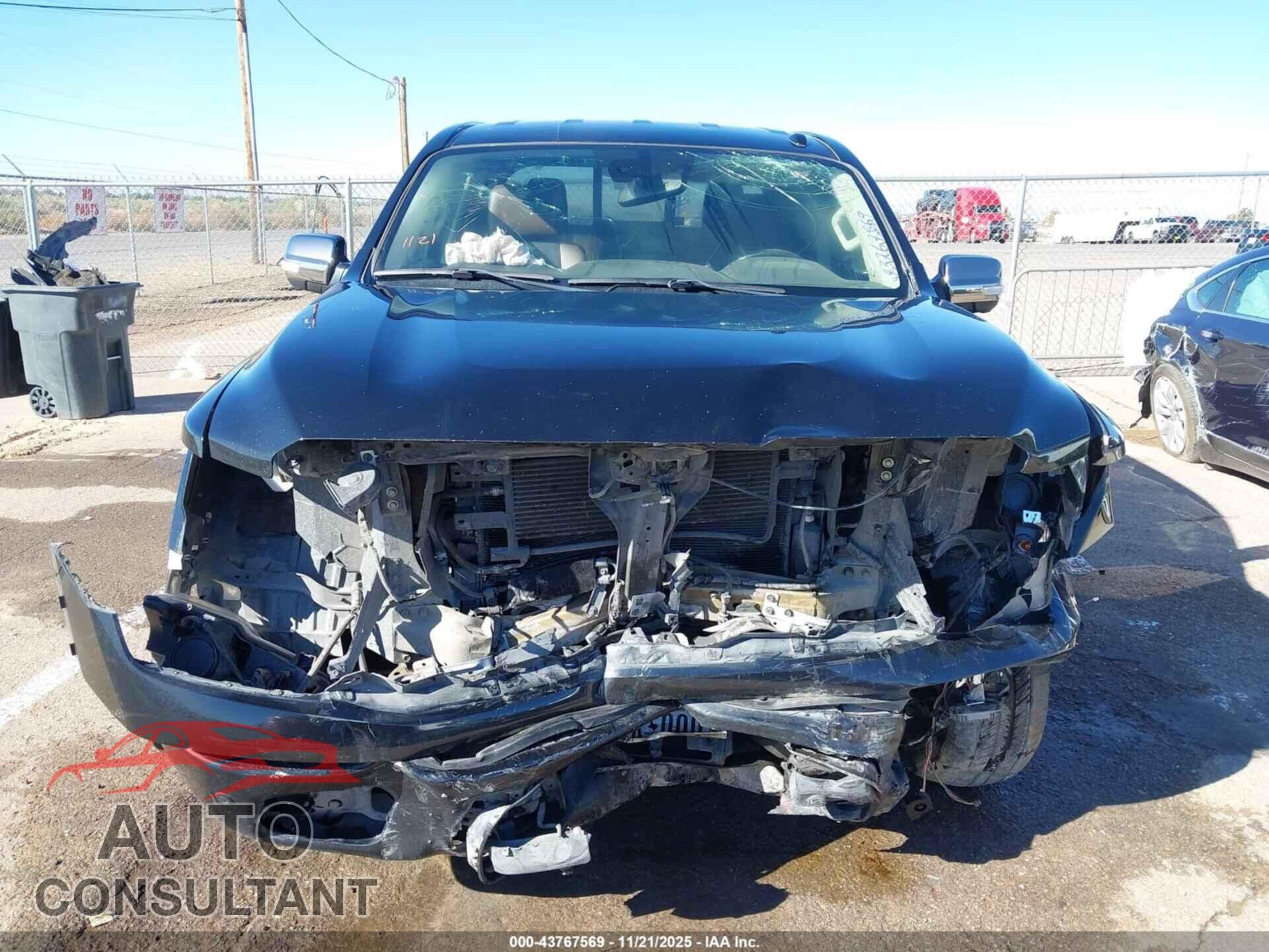 NISSAN TITAN 2017 - 1N6AA1E55HN575749