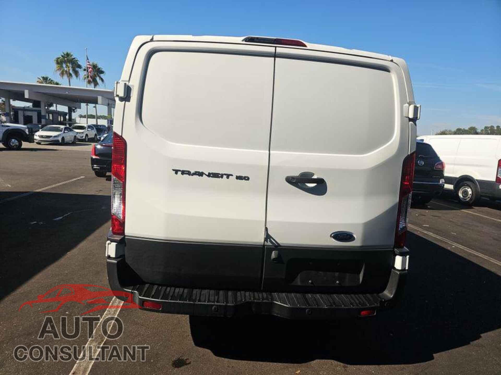 FORD TRANSIT-150 2019 - 1FTYE1YM1KKB78136