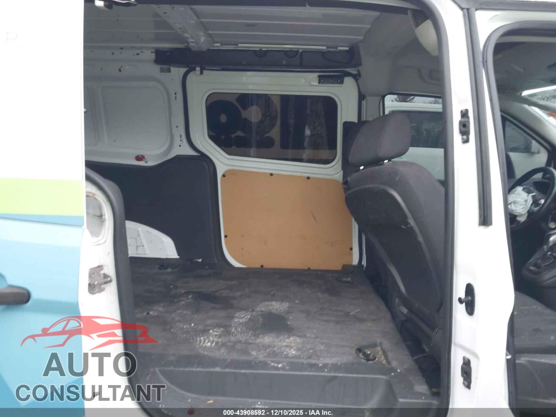 FORD TRANSIT CONNECT 2017 - NM0LE7F70H1302712