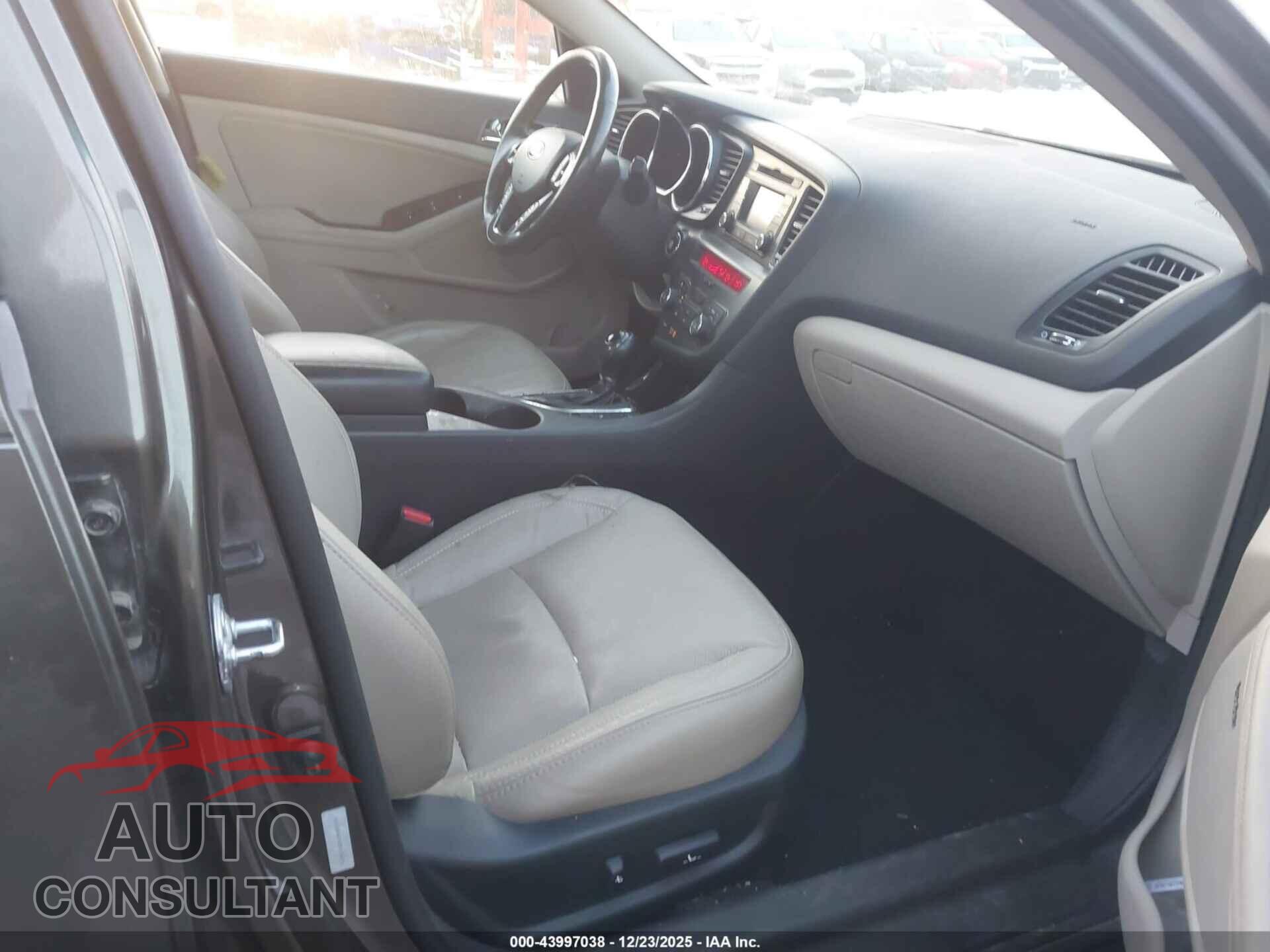 KIA OPTIMA 2013 - 5XXGN4A70DG176036