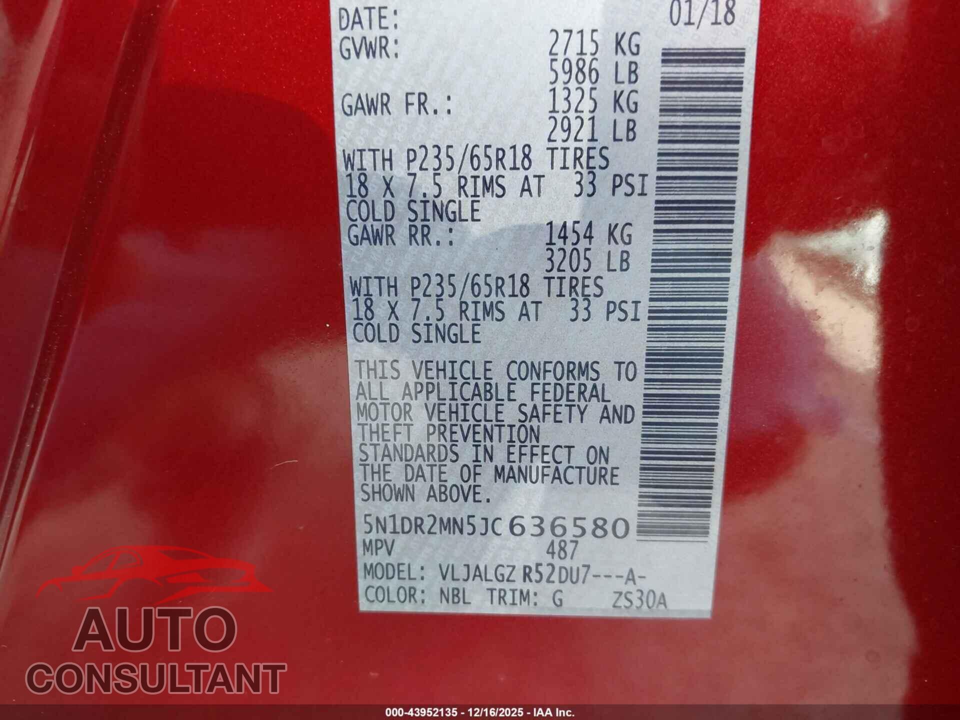 NISSAN PATHFINDER 2018 - 5N1DR2MN5JC636580