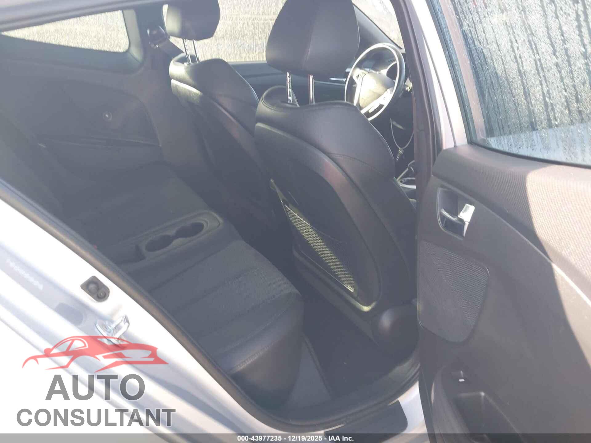 HYUNDAI VELOSTER 2016 - KMHTC6AD3GU258763