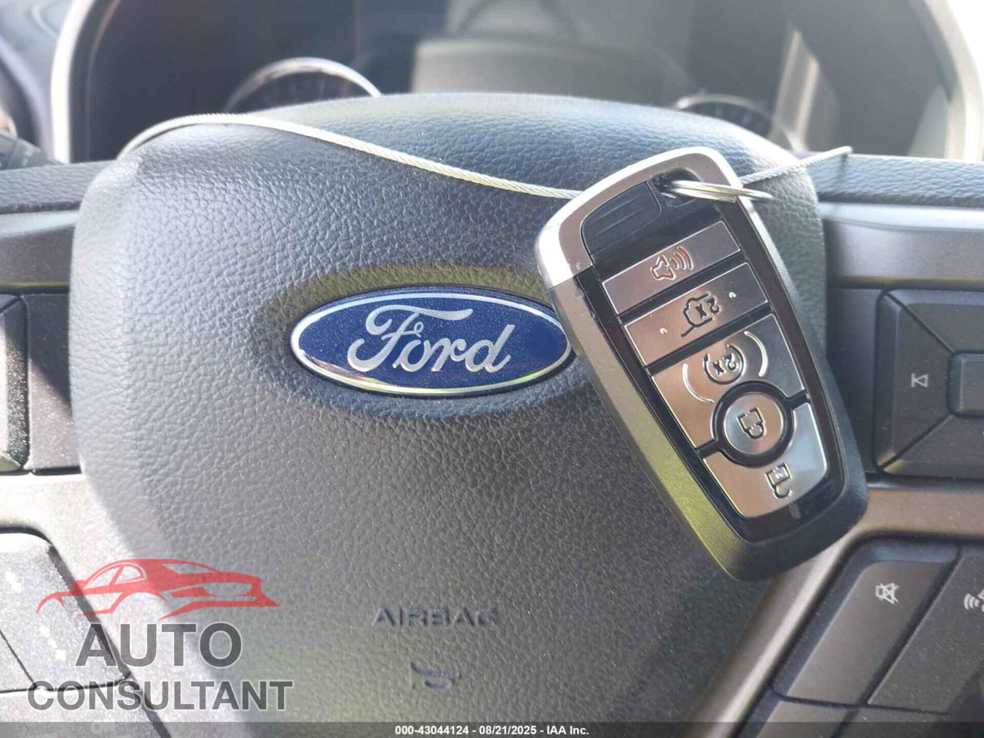 FORD EXPEDITION 2019 - 1FMJU1JT8KEA65963