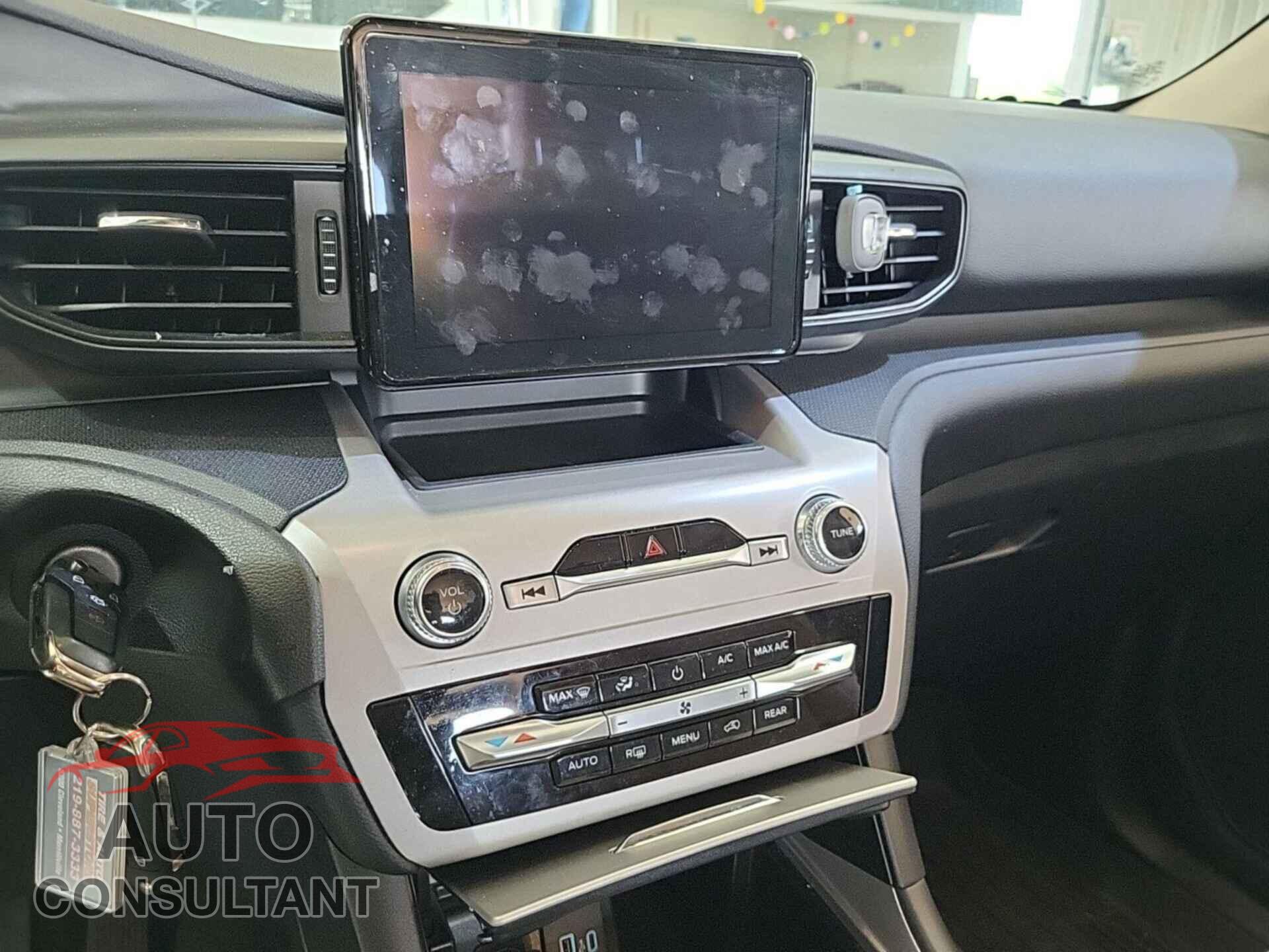 FORD EXPLORER 2023 - 1FMSK7BH9PGA34840
