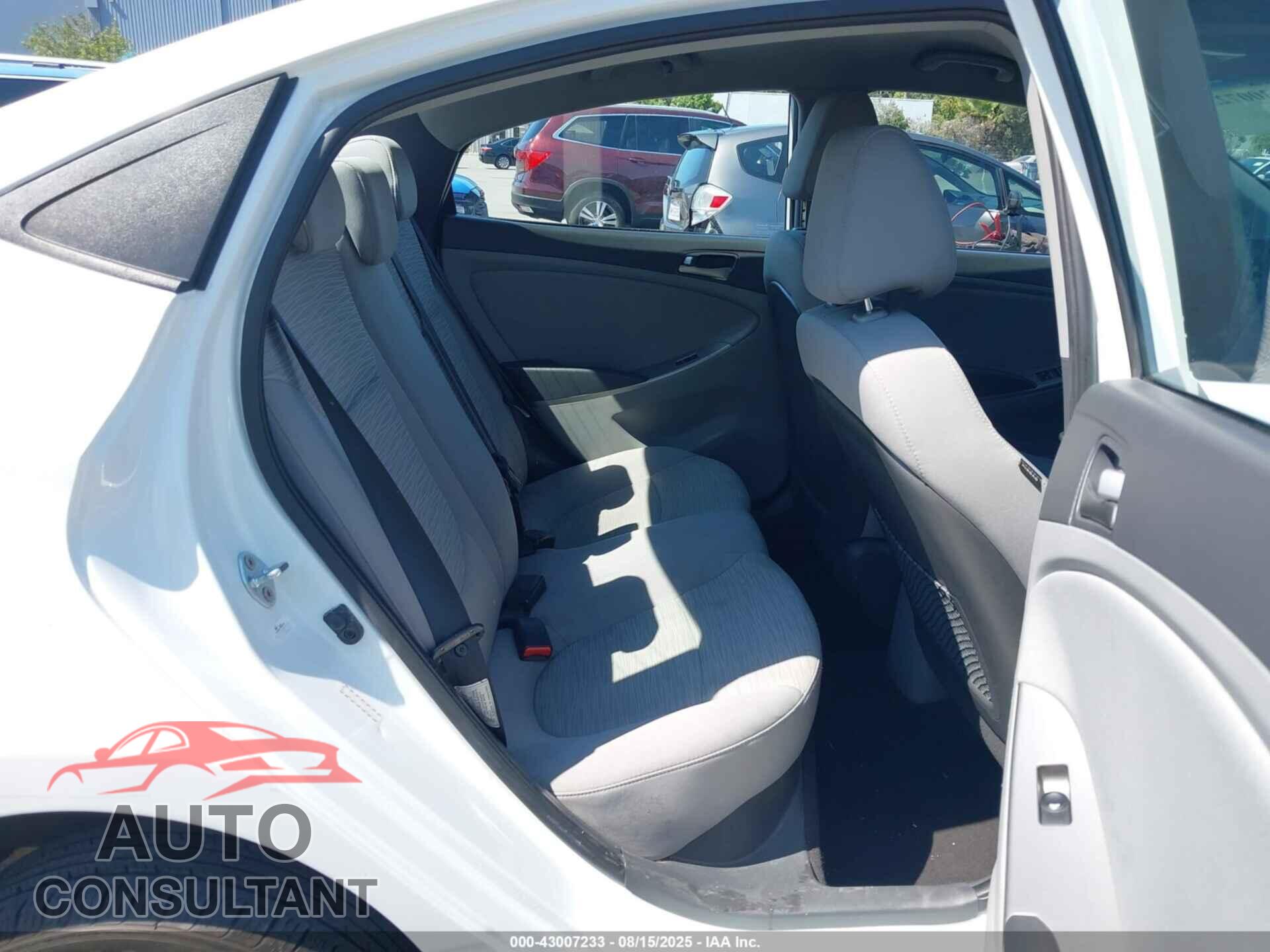 HYUNDAI ACCENT 2017 - KMHCT4AE9HU171447