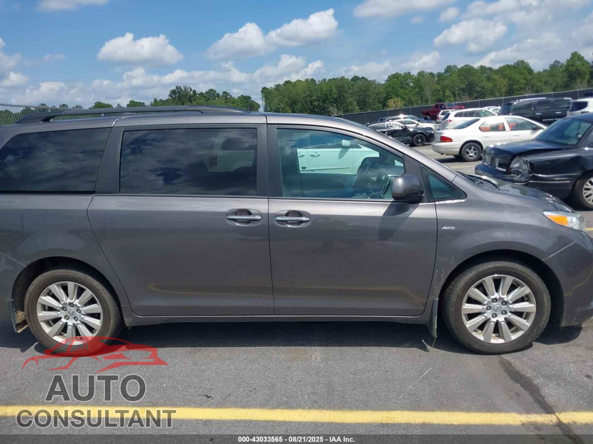 TOYOTA SIENNA 2017 - 5TDDZ3DC9HS146886