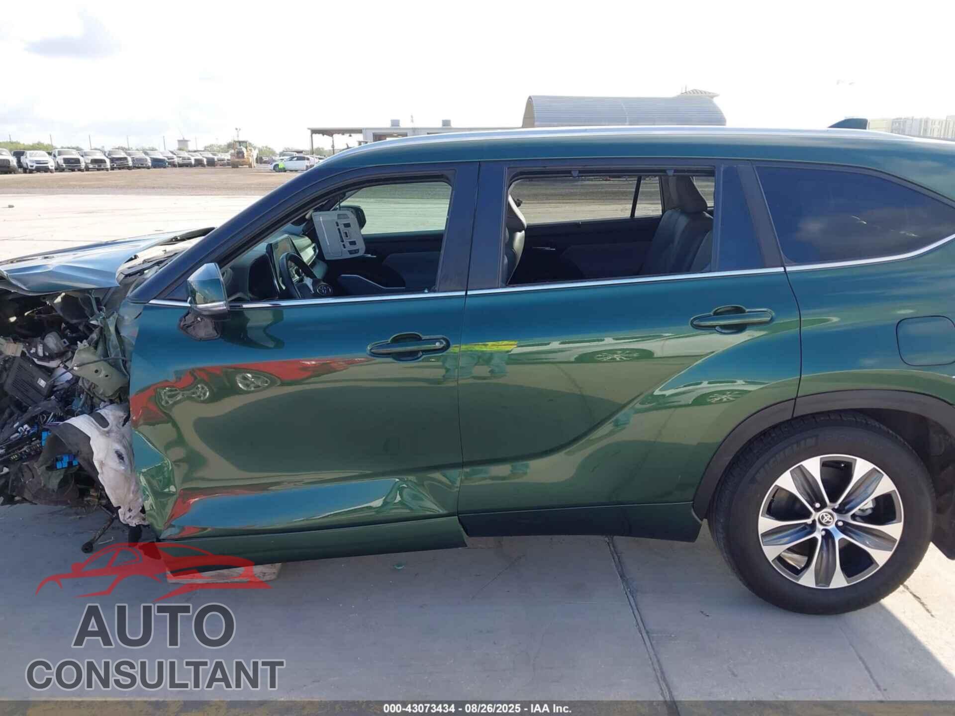 TOYOTA HIGHLANDER 2023 - 5TDKDRAH3PS505656