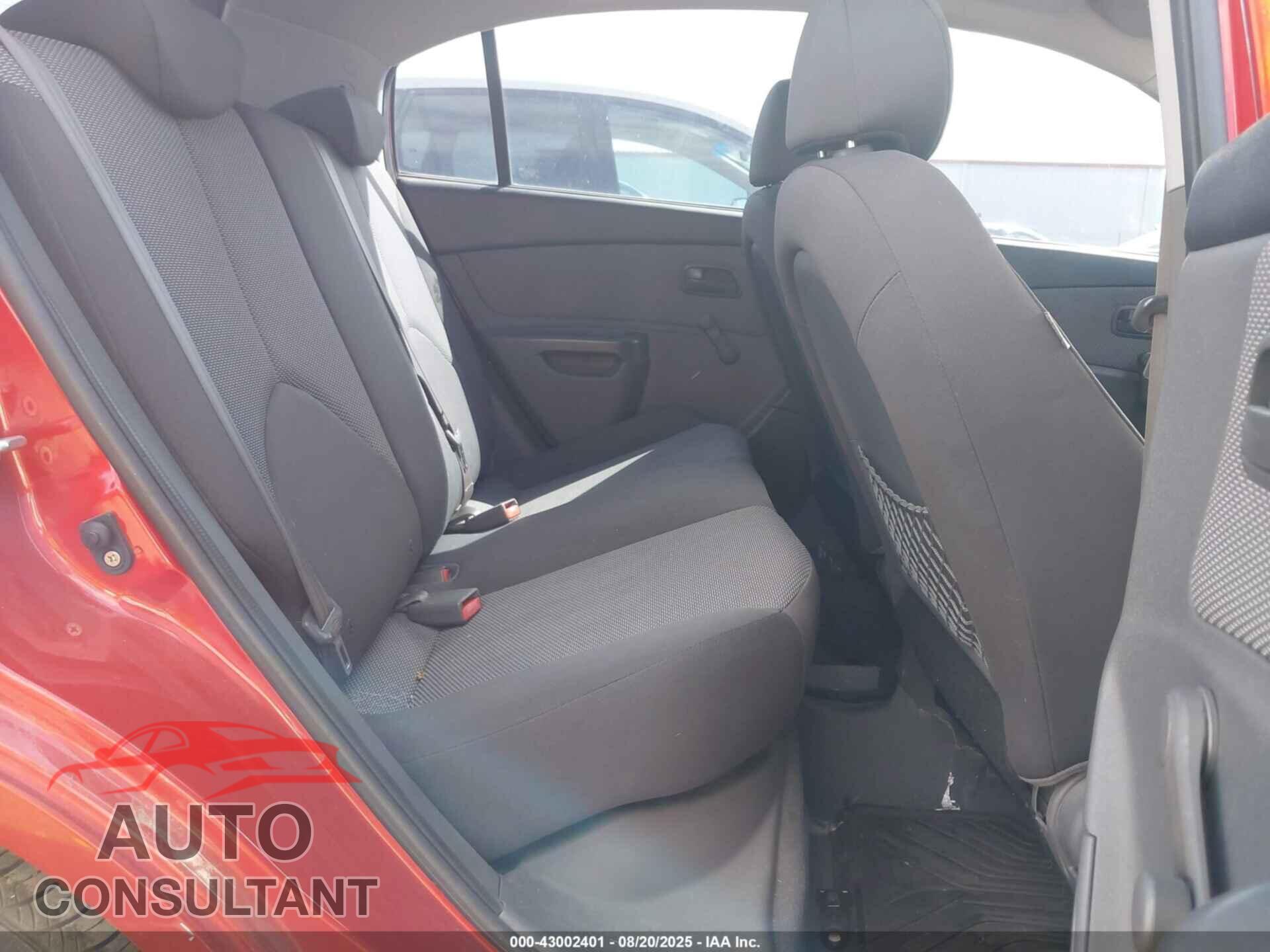 KIA RIO5 2009 - KNADE243196440965