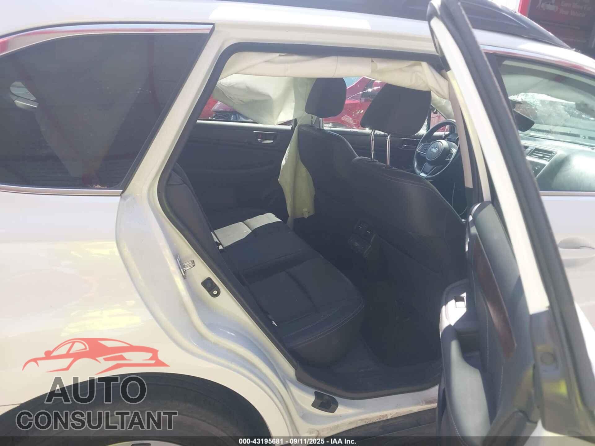 SUBARU OUTBACK 2018 - 4S4BSANC0J3327330