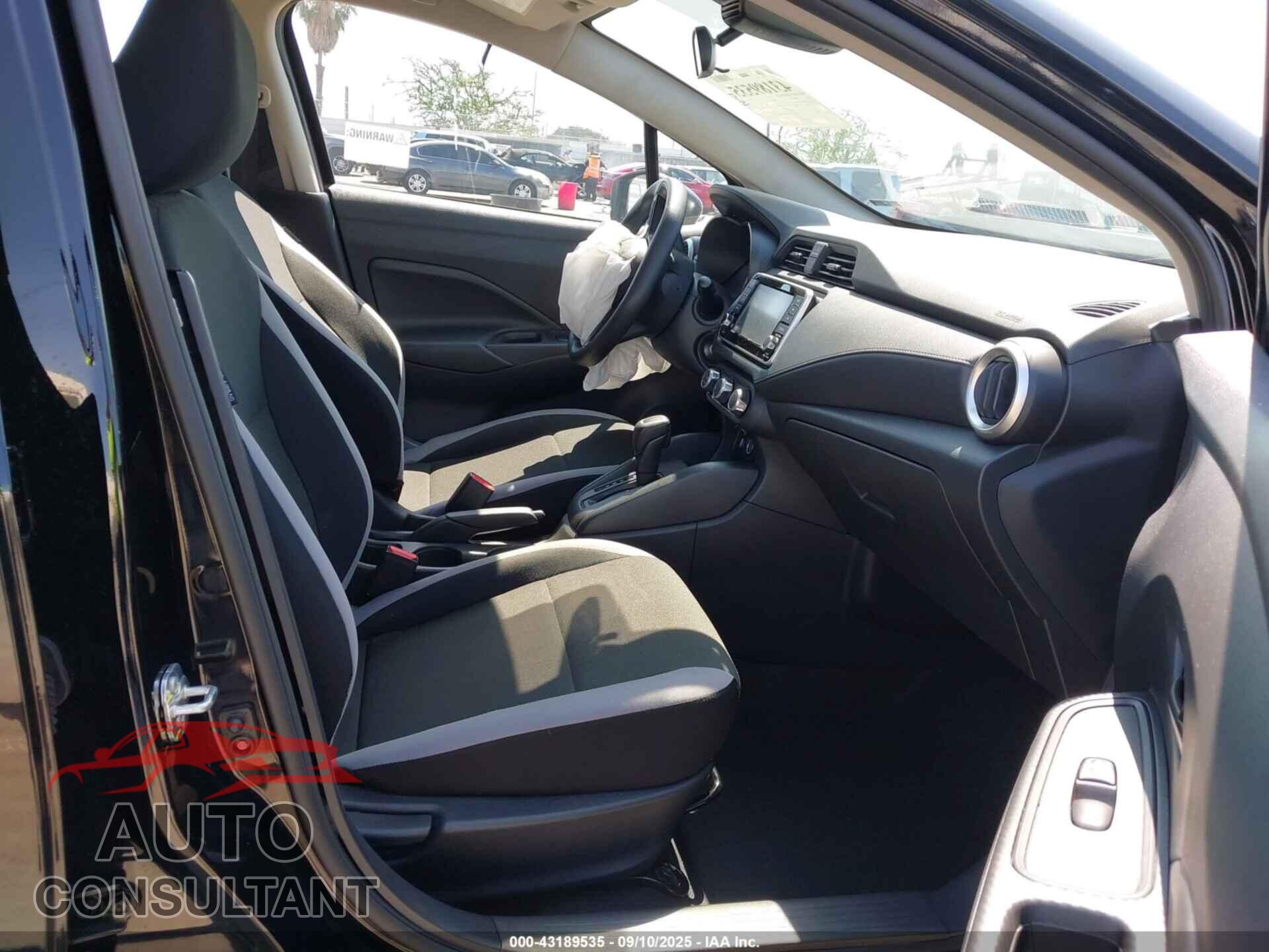NISSAN VERSA 2025 - 3N1CN8DVXSL855350