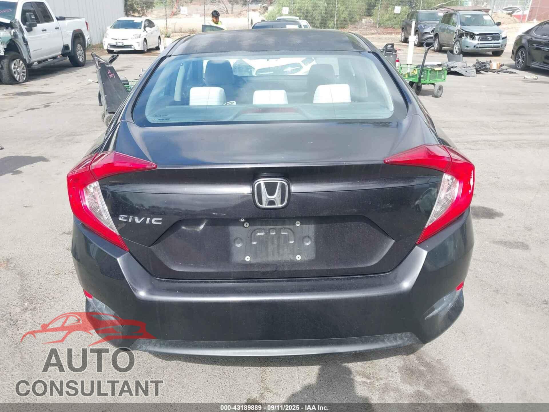 HONDA CIVIC 2018 - 2HGFC2F52JH578776