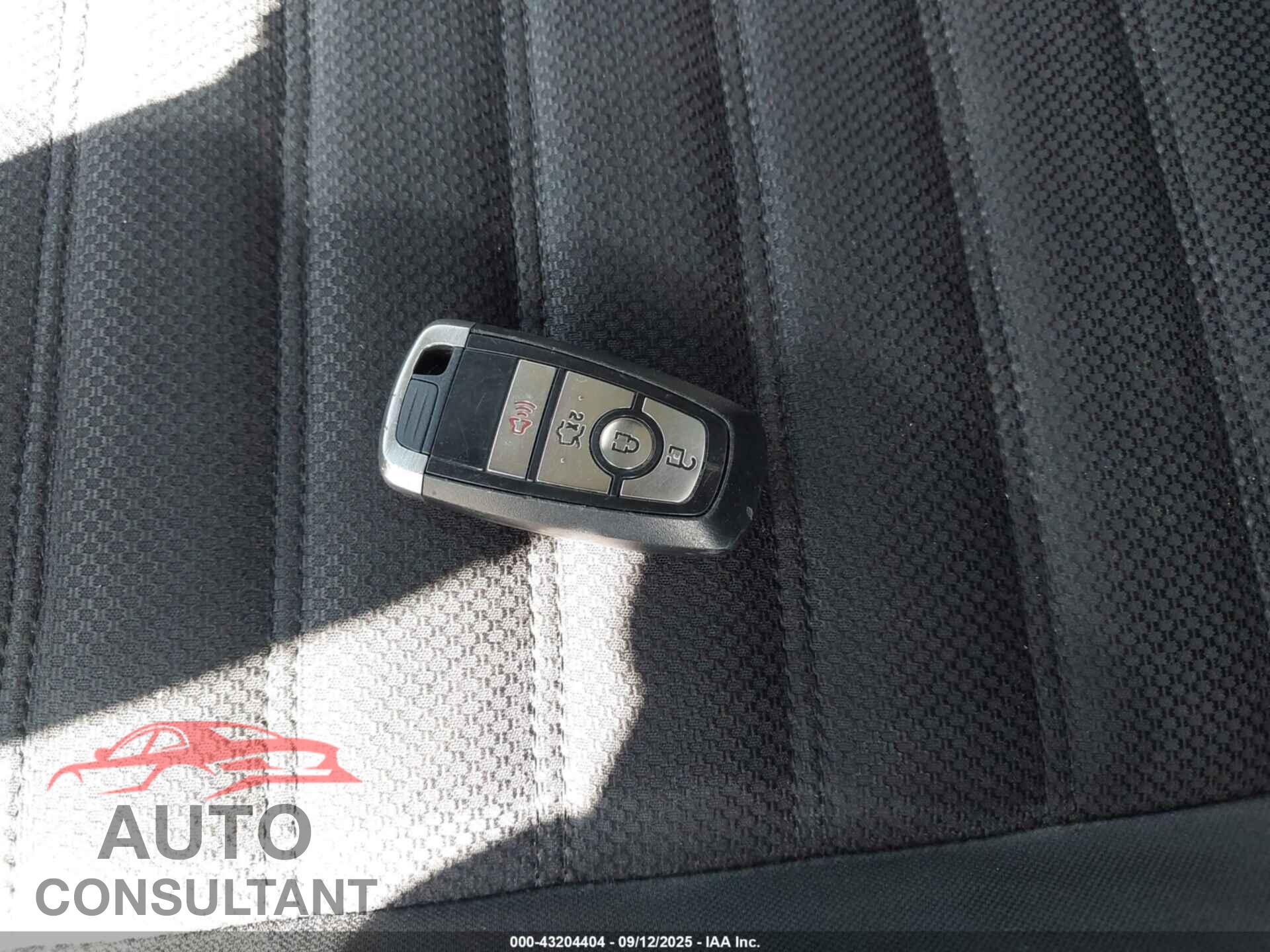 FORD FUSION 2017 - 3FA6P0G70HR342459