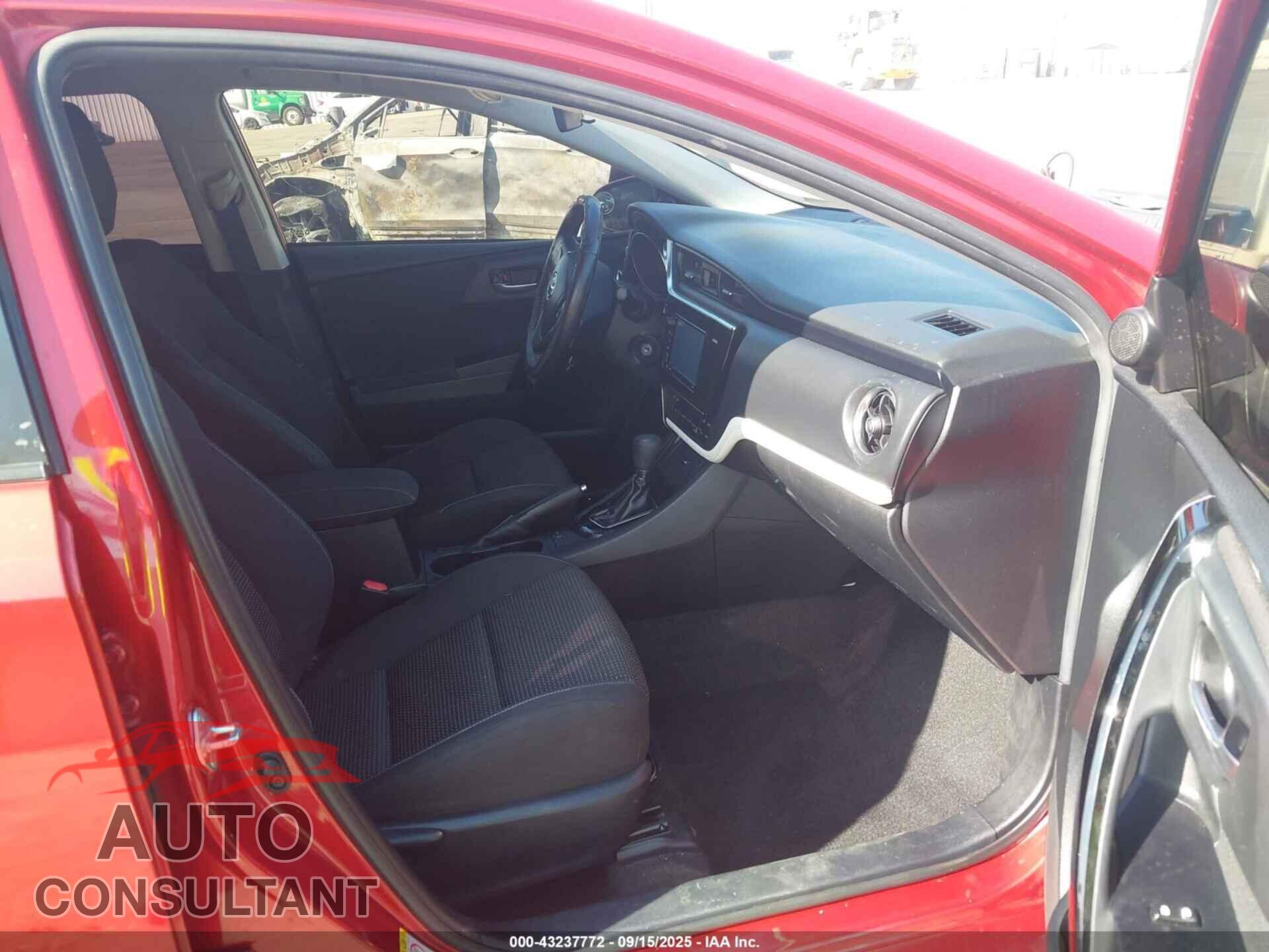 TOYOTA COROLLA IM 2017 - JTNKARJE4HJ537377