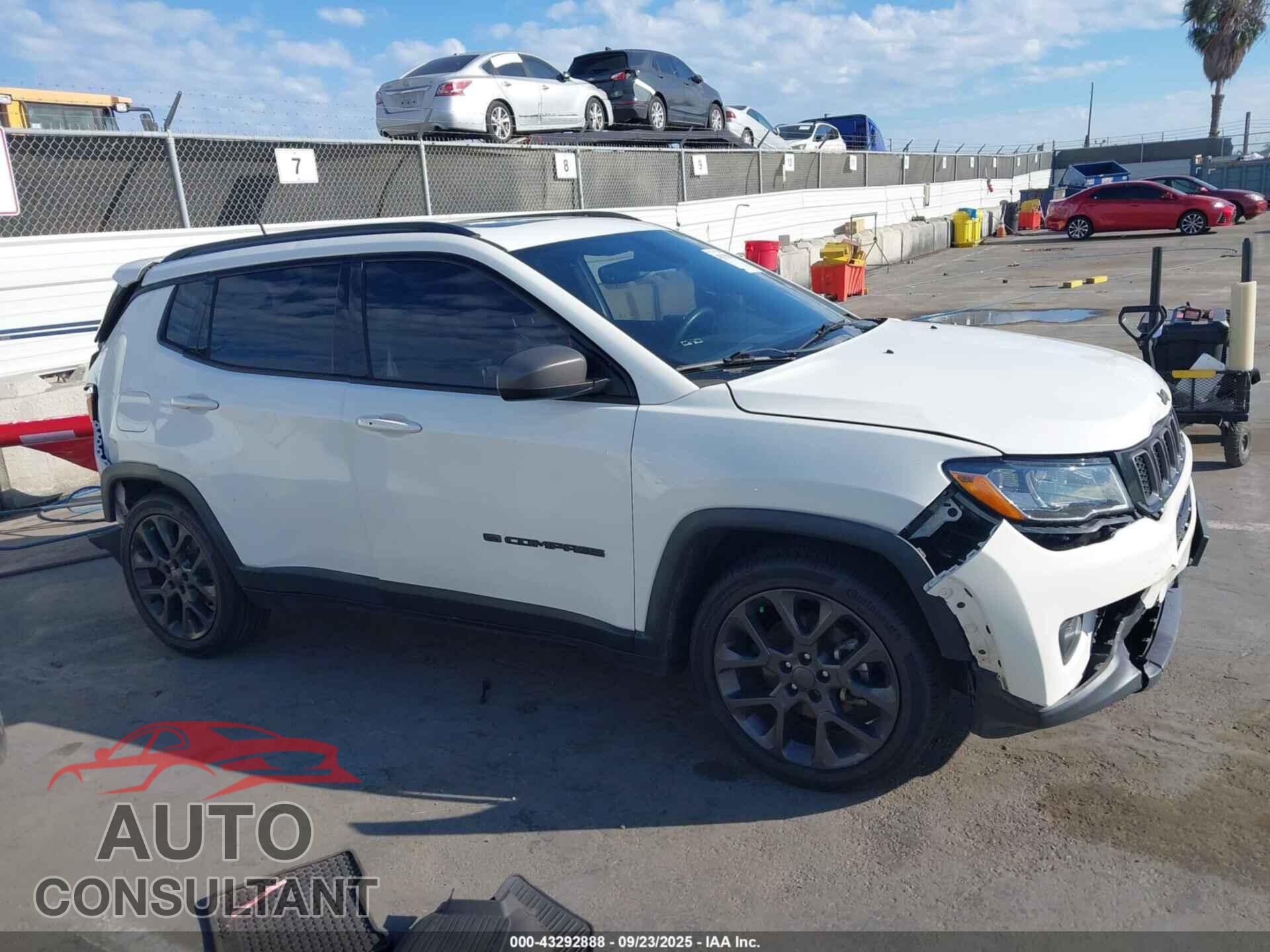 JEEP COMPASS 2021 - 3C4NJCEB2MT561291