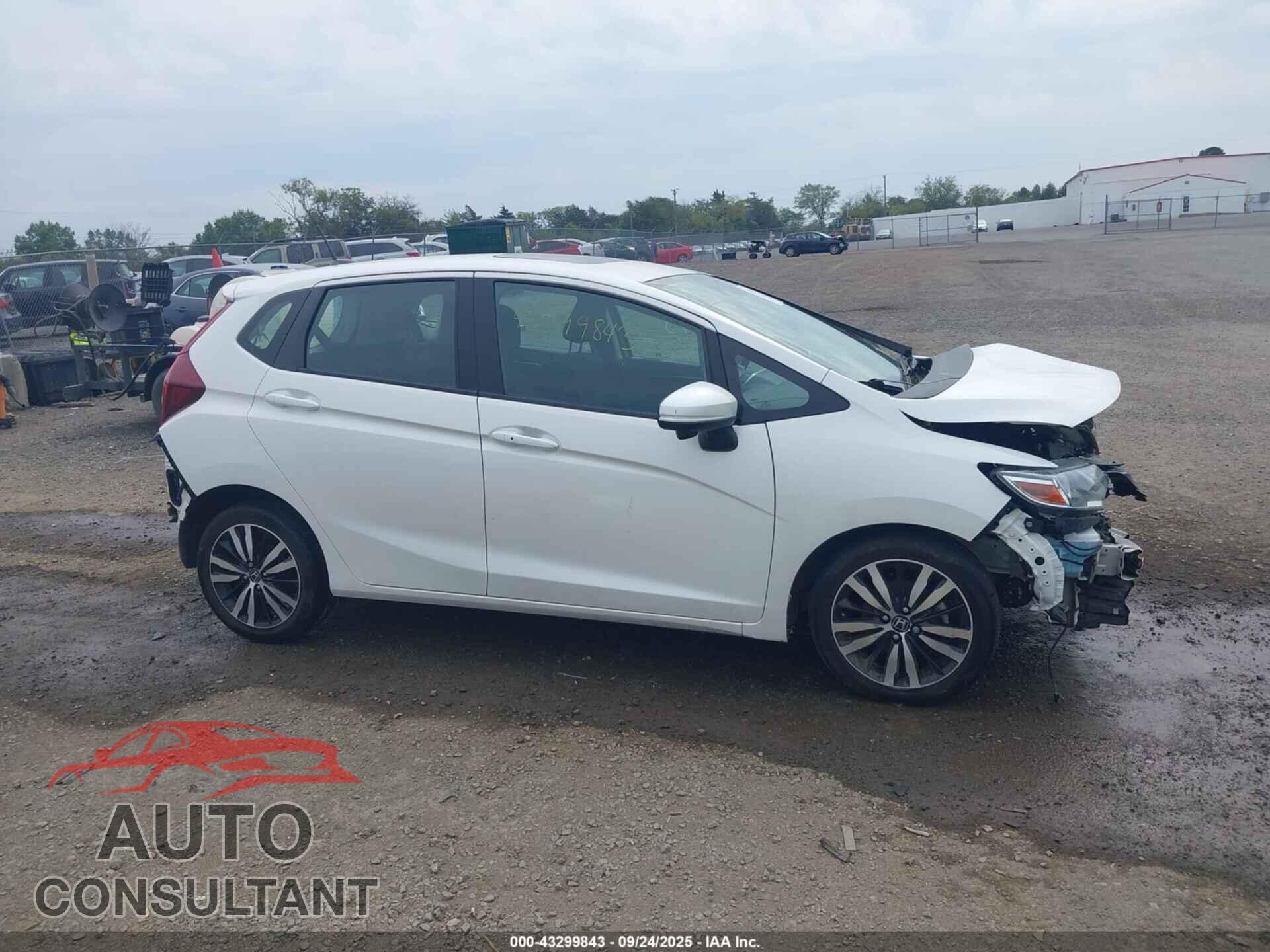 HONDA FIT 2019 - 3HGGK5H82KM744314