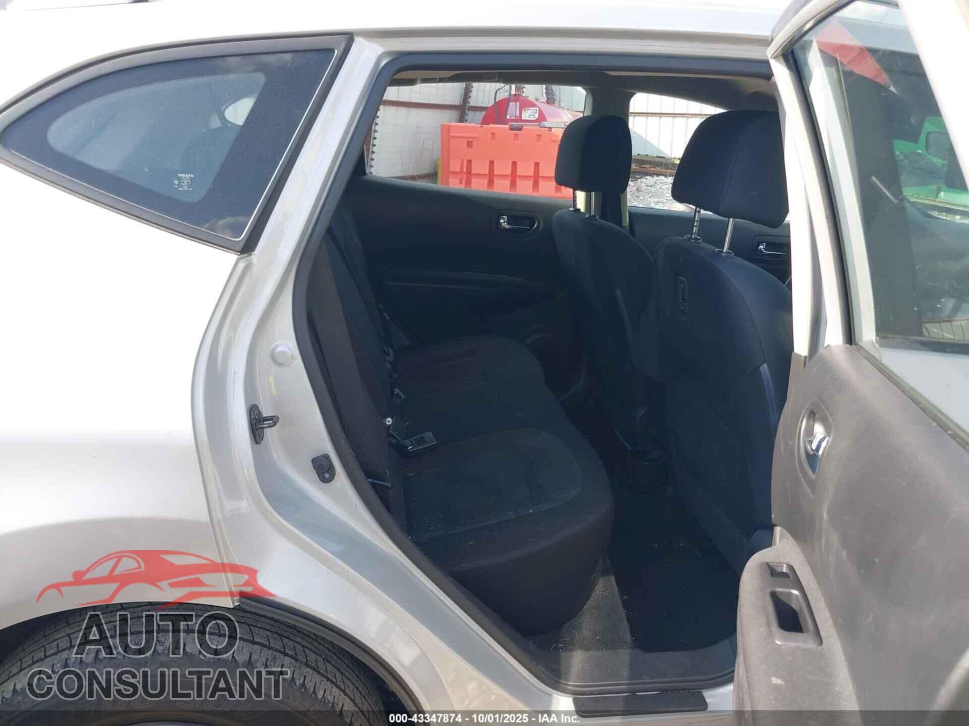 NISSAN ROGUE SELECT 2015 - JN8AS5MV3FW250134