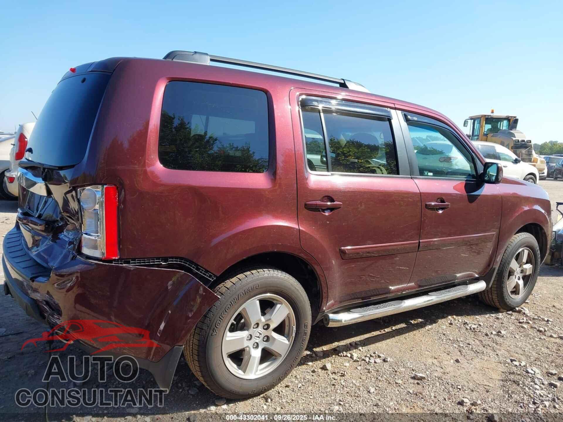 HONDA PILOT 2011 - 5FNYF3H47BB025315
