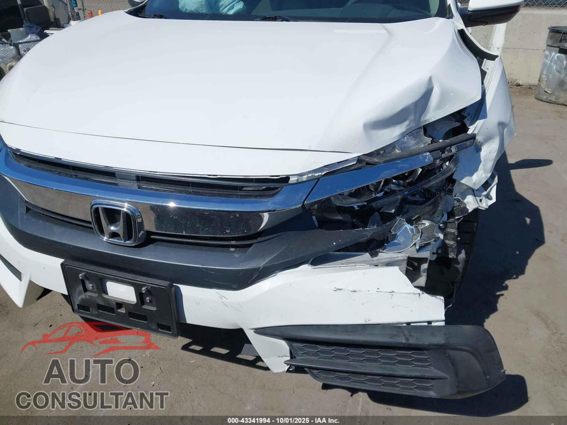 HONDA CIVIC 2017 - 2HGFC2F52HH517163