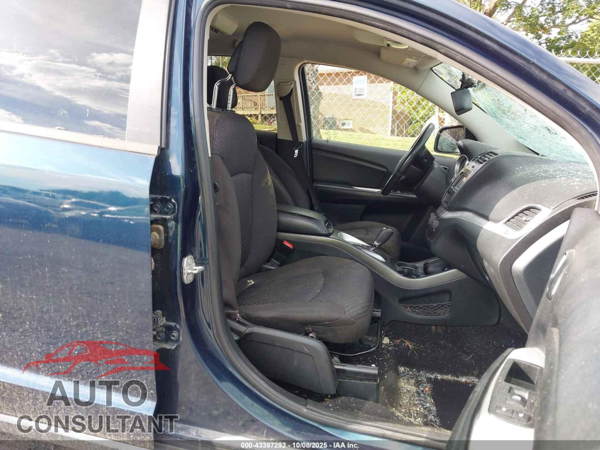 DODGE JOURNEY 2015 - 3C4PDDBG5FT740790