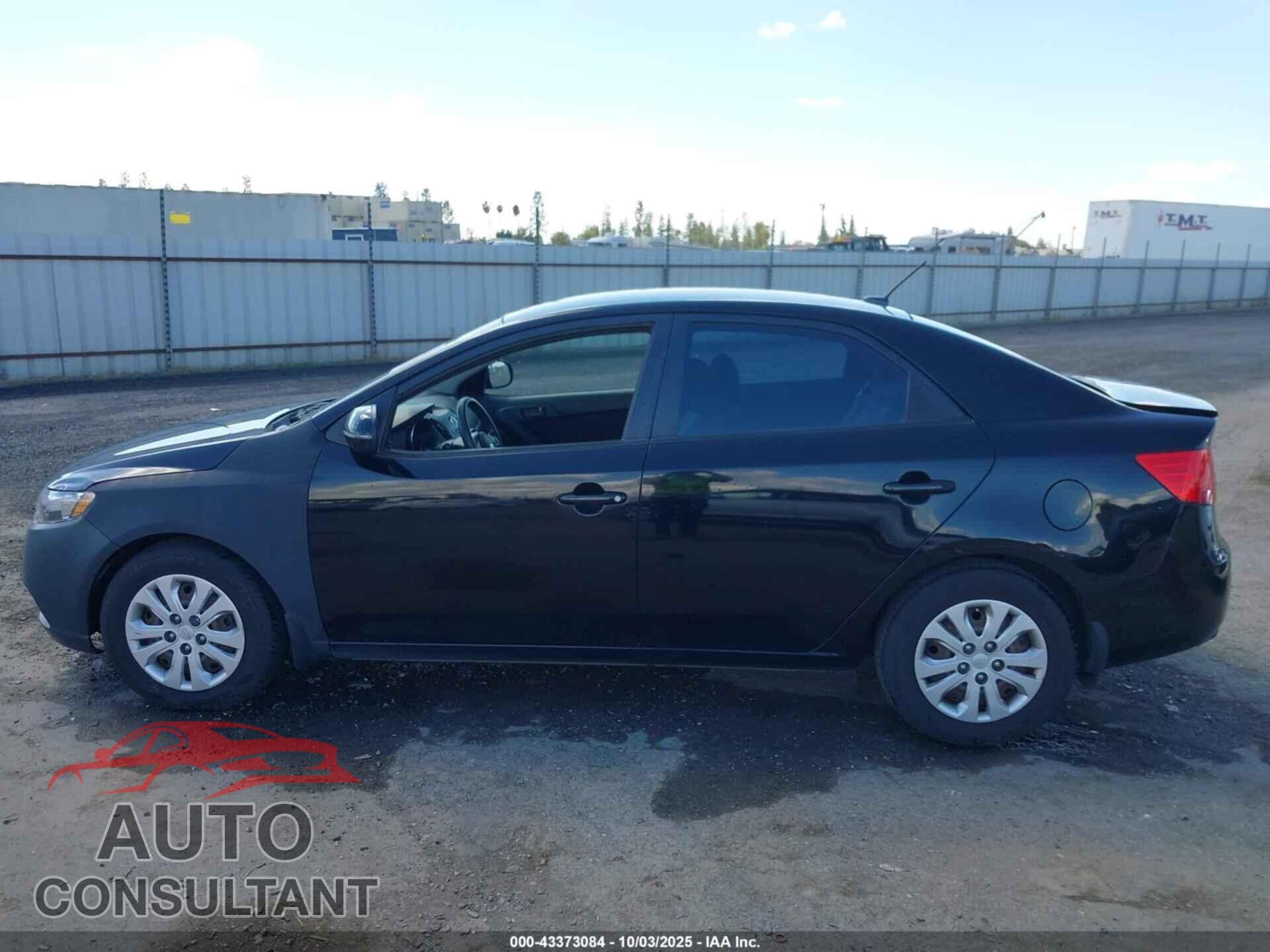 KIA FORTE 2011 - KNAFU4A21B5454217