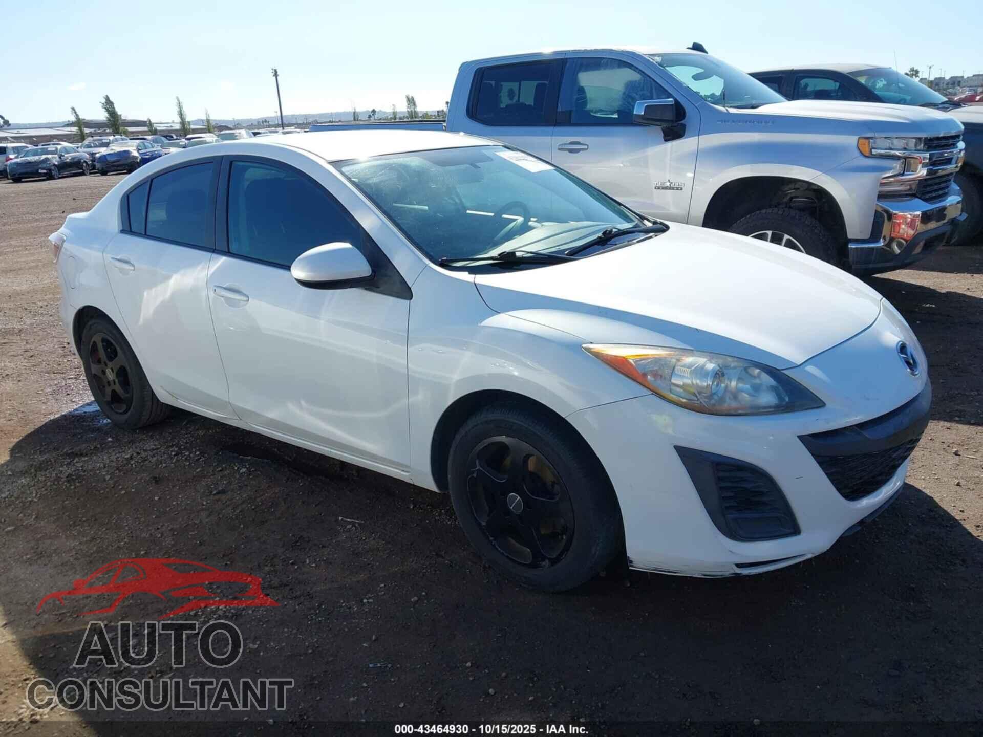 MAZDA MAZDA3 2011 - JM1BL1UG5B1423473