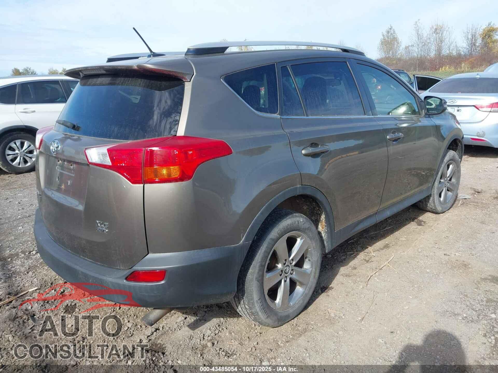 TOYOTA RAV4 2015 - JTMRFREV1FD170867