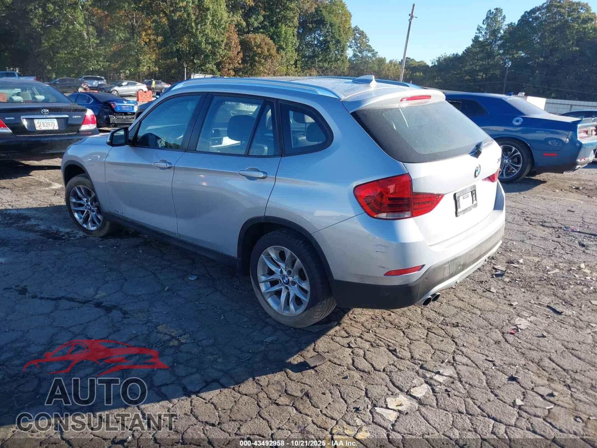 BMW X1 2015 - WBAVL1C57FVY28274