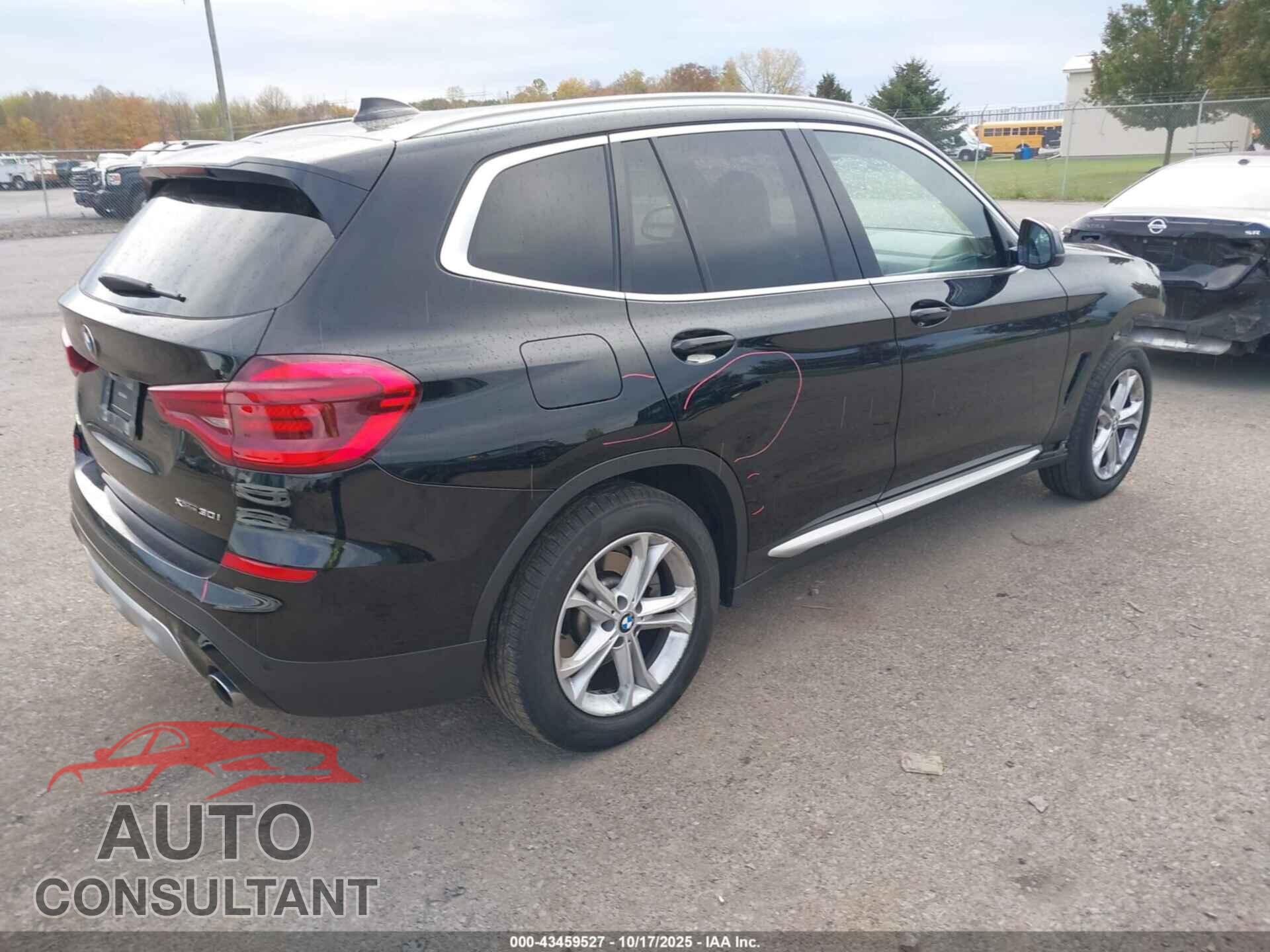 BMW X3 2021 - 5UXTY5C02M9E57992
