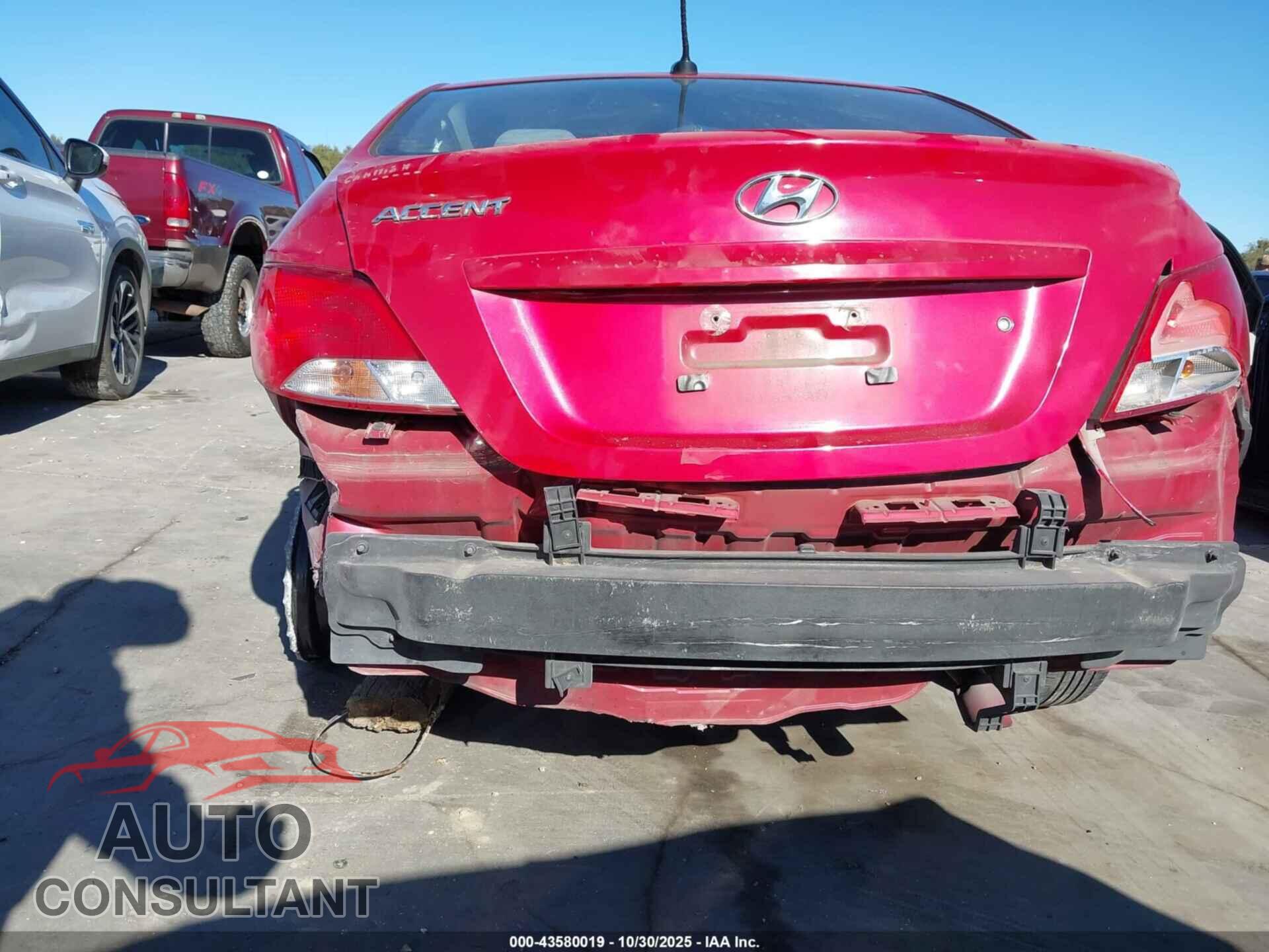 HYUNDAI ACCENT 2017 - KMHCT4AEXHU289913