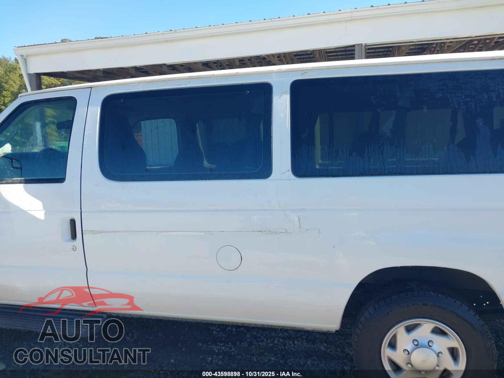 FORD E-350 SUPER DUTY 2014 - 1FBSS3BL0EDB04519