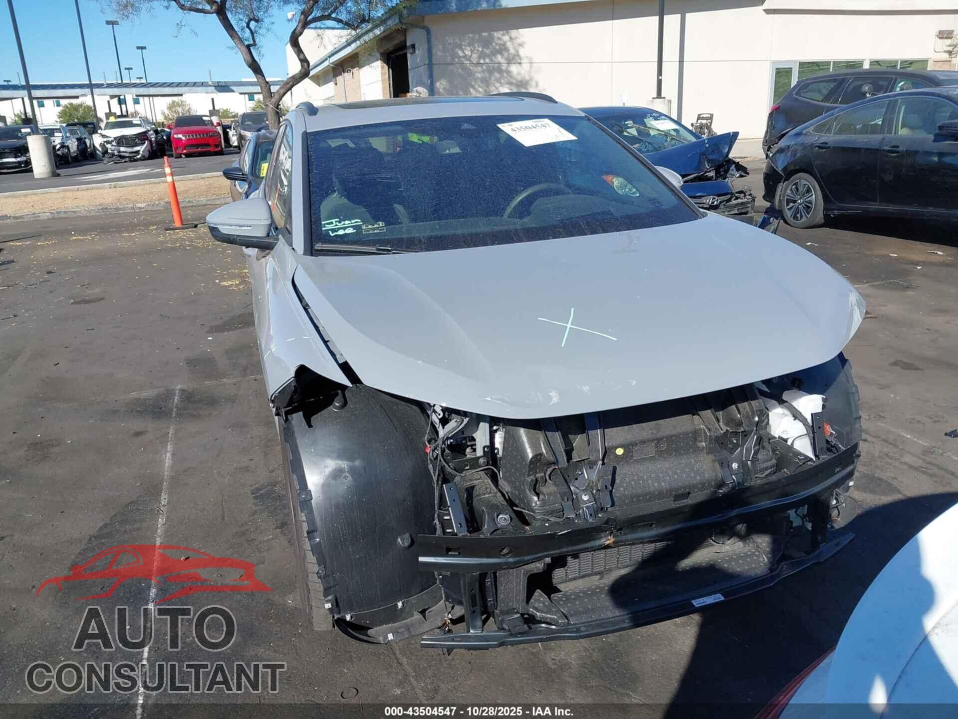 AUDI Q4 E-TRON 2024 - WA1MUBFZ4RP035355