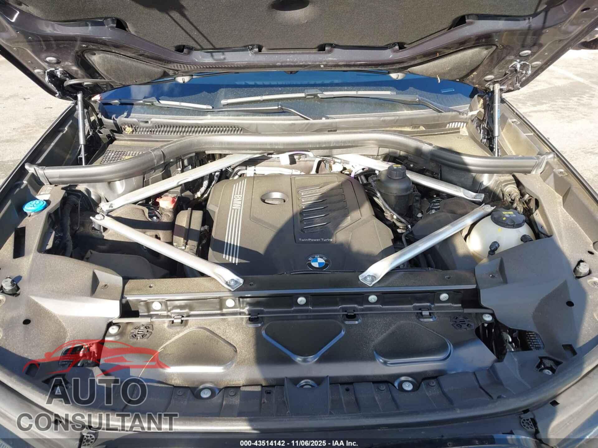 BMW X7 2022 - 5UXCW2C06N9M25193
