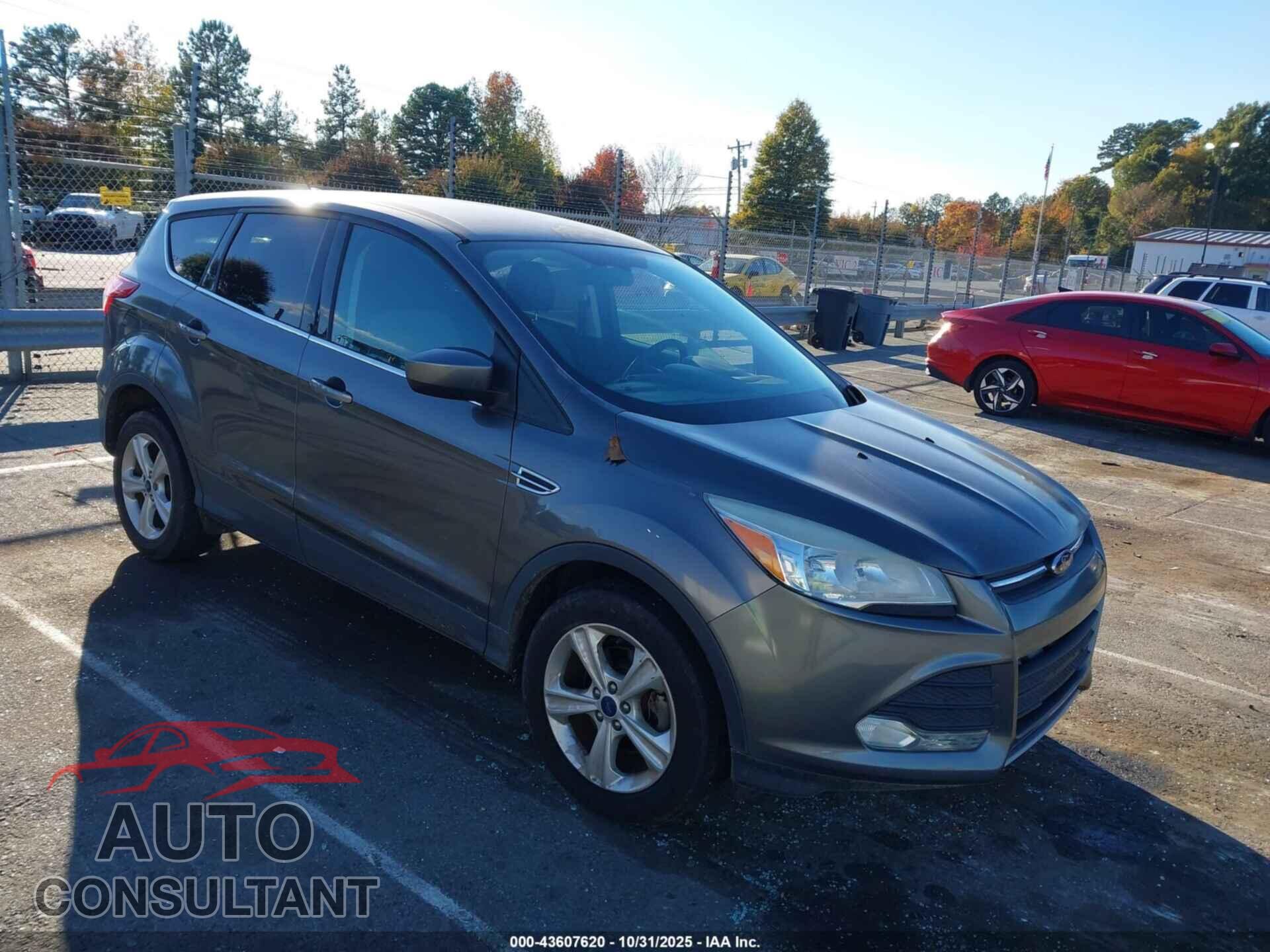 FORD ESCAPE 2013 - 1FMCU0GX7DUD62938