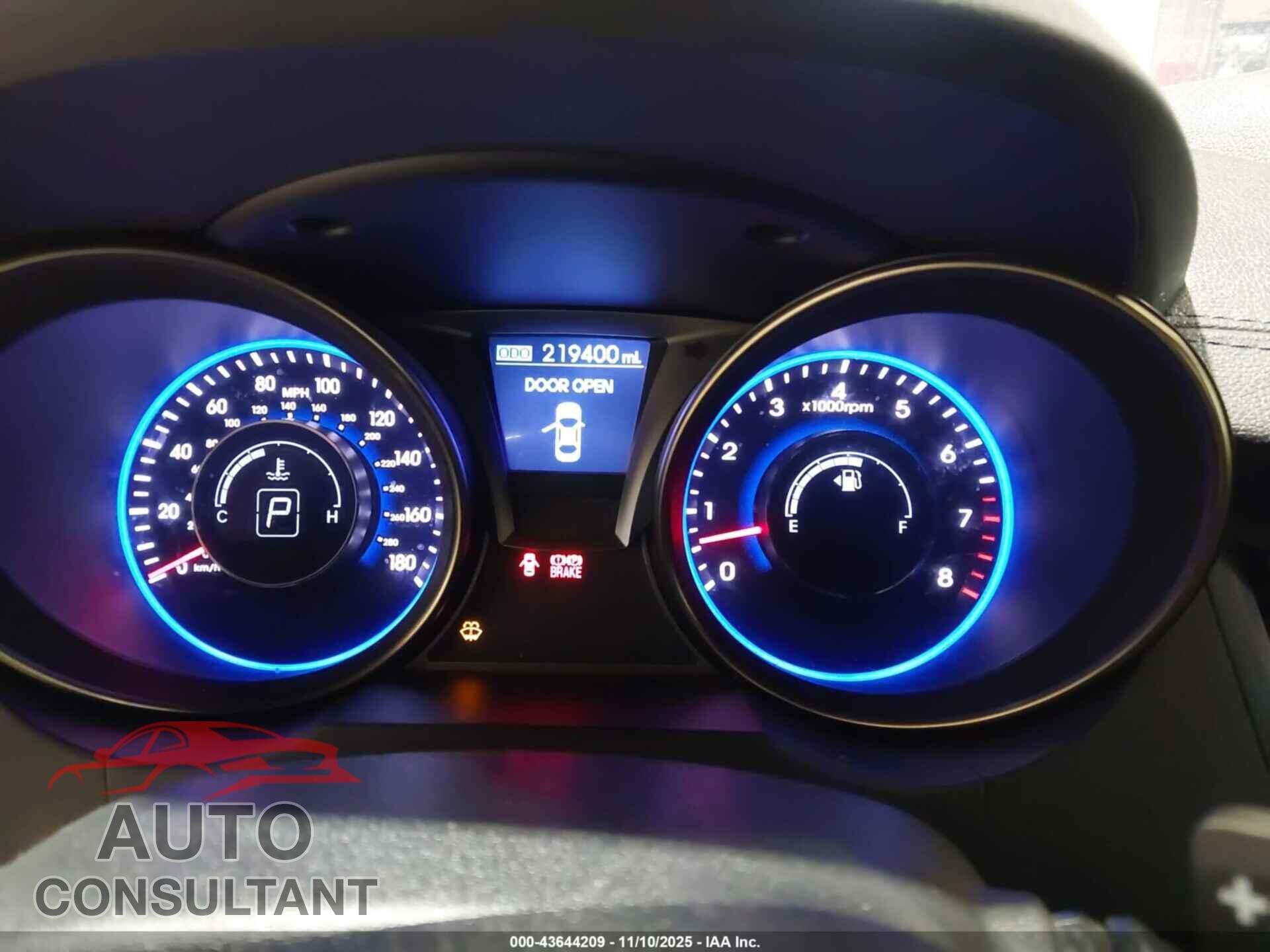 HYUNDAI GENESIS 2013 - KMHHU6KJ9DU108708