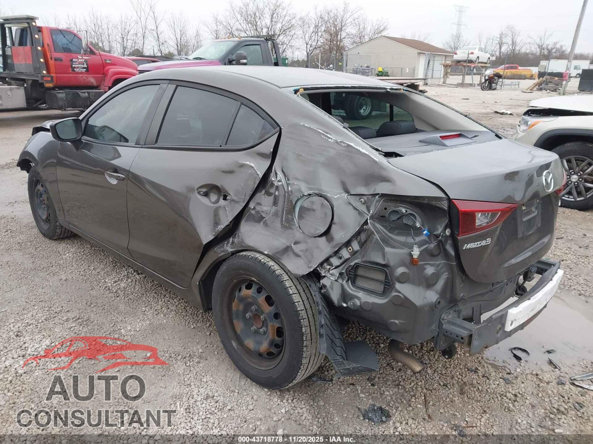 MAZDA MAZDA3 2016 - JM1BM1T78G1346183