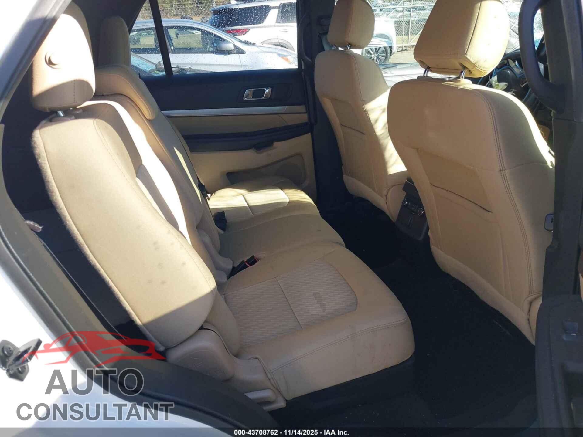 FORD EXPLORER 2017 - 1FM5K8B84HGE18612