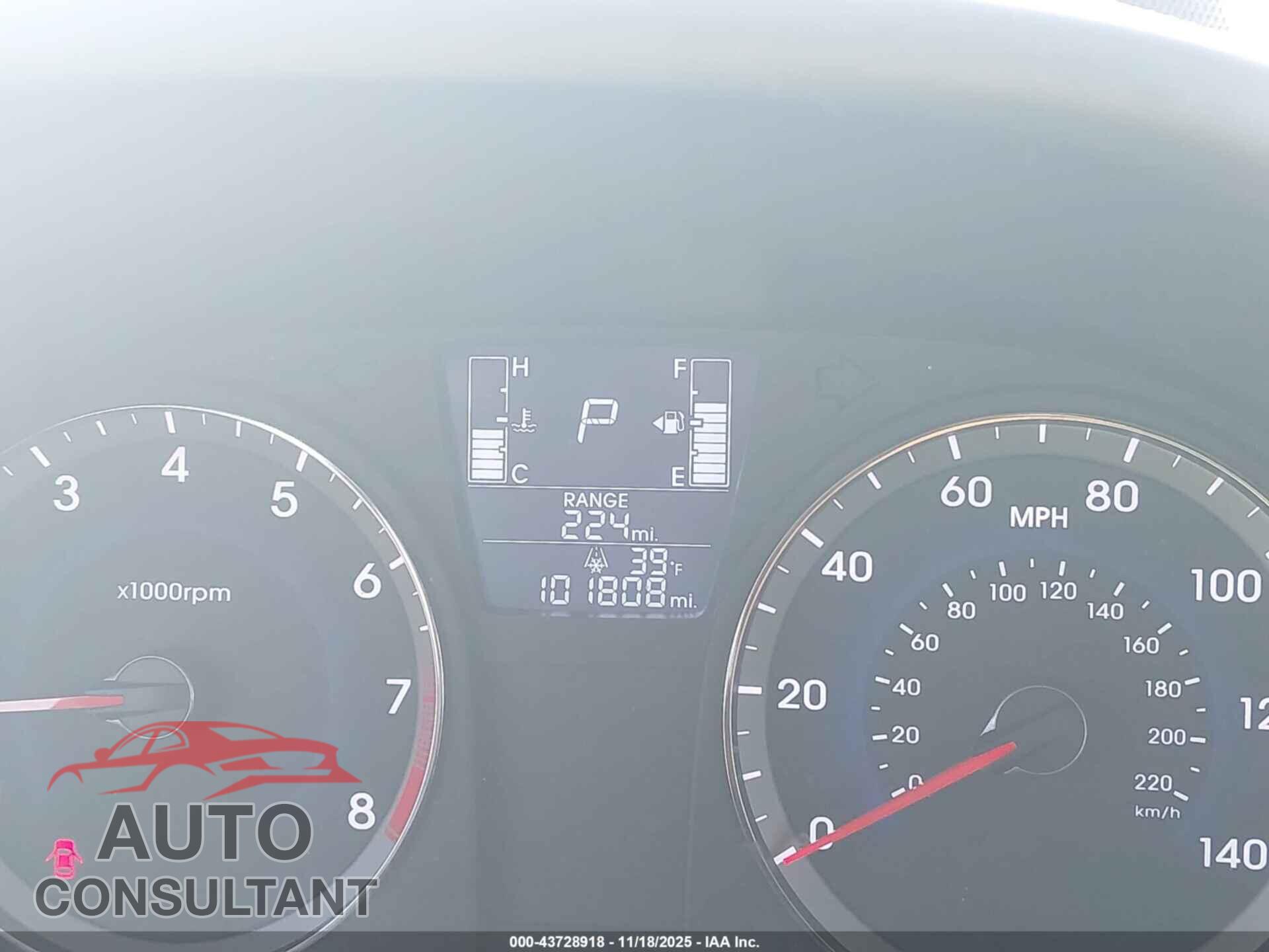 HYUNDAI ACCENT 2015 - KMHCT5AE9FU215367