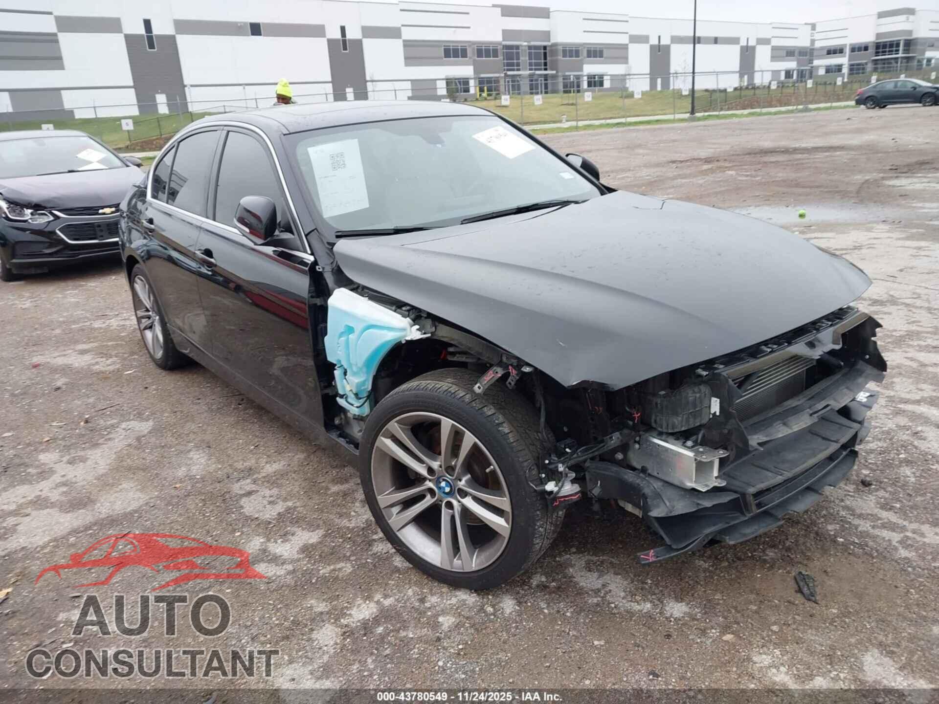 BMW 330E 2017 - WBA8E1C50HK480457