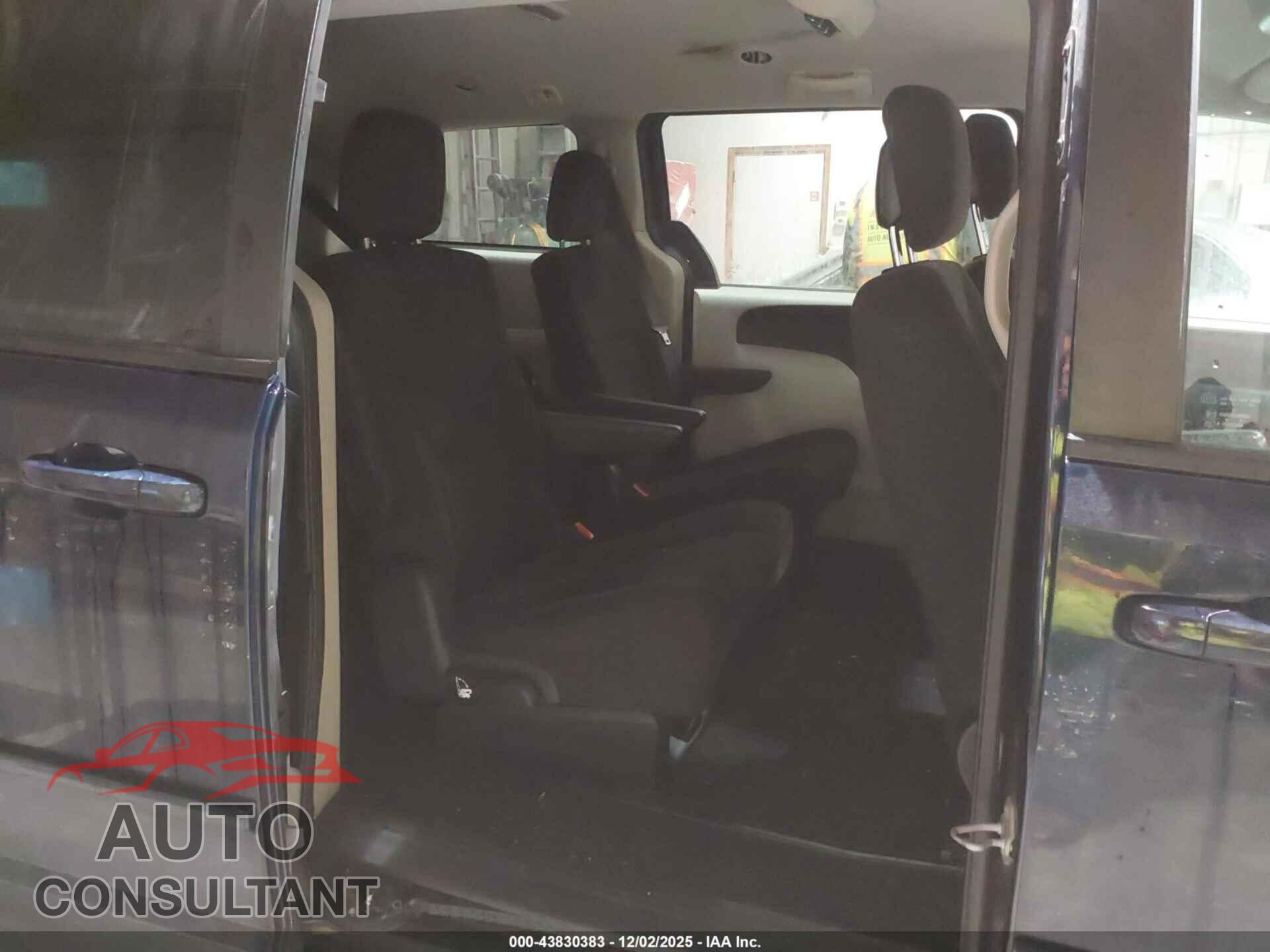 DODGE GRAND CARAVAN 2015 - 2C4RDGCG0FR550598